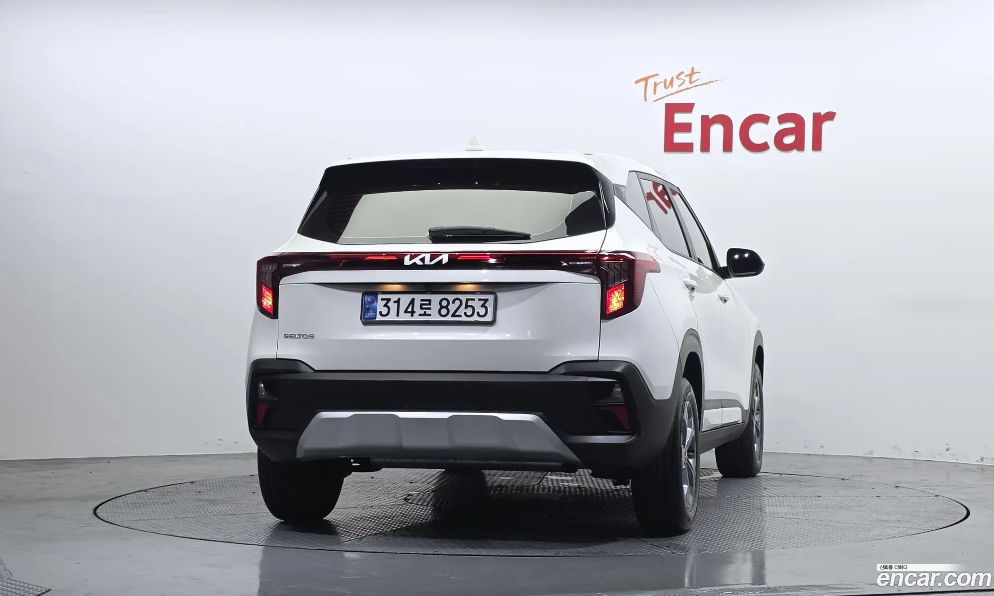 Kia Seltos 2025 — 24