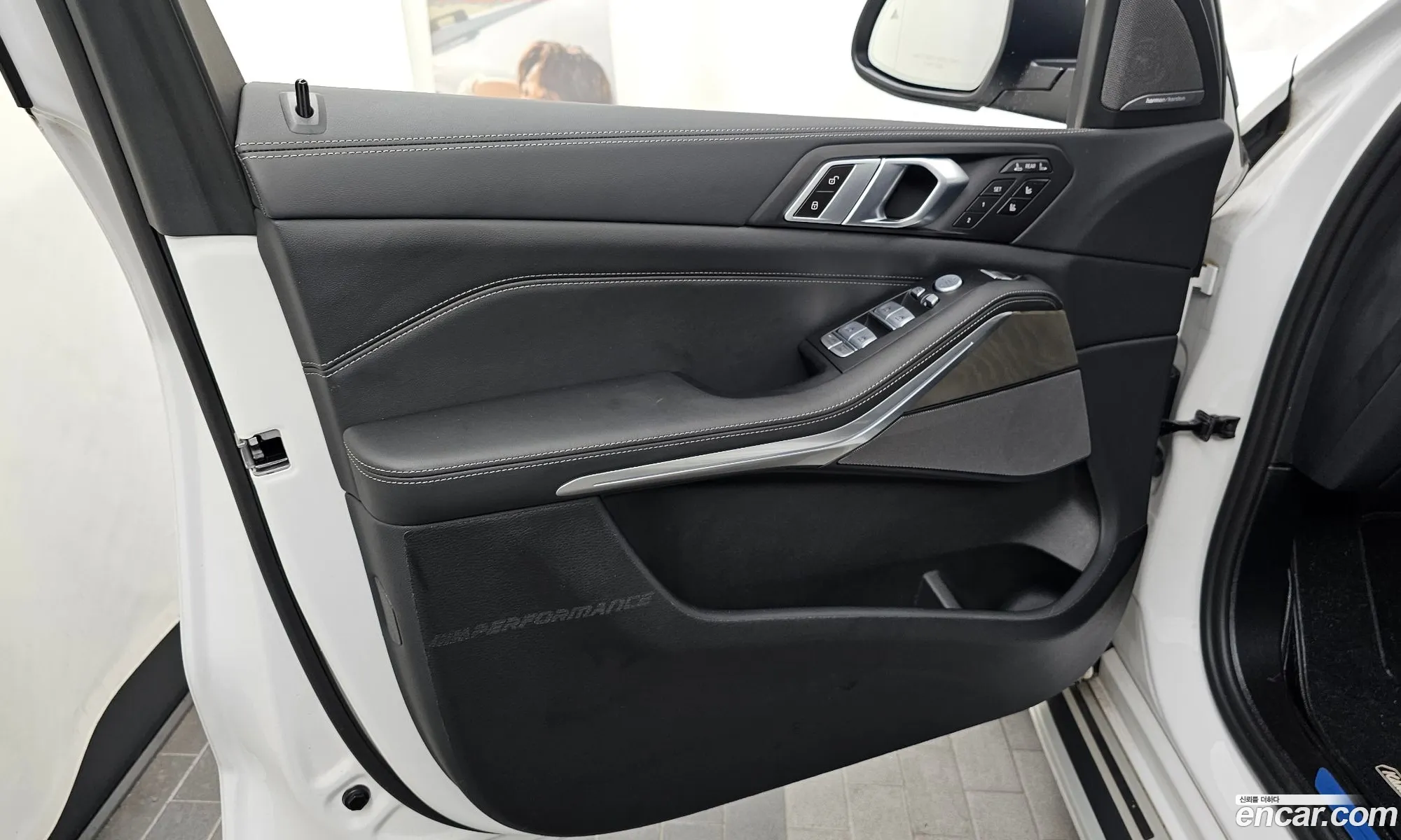BMW X7 2024 WBA21EM04R9W07408 — 26
