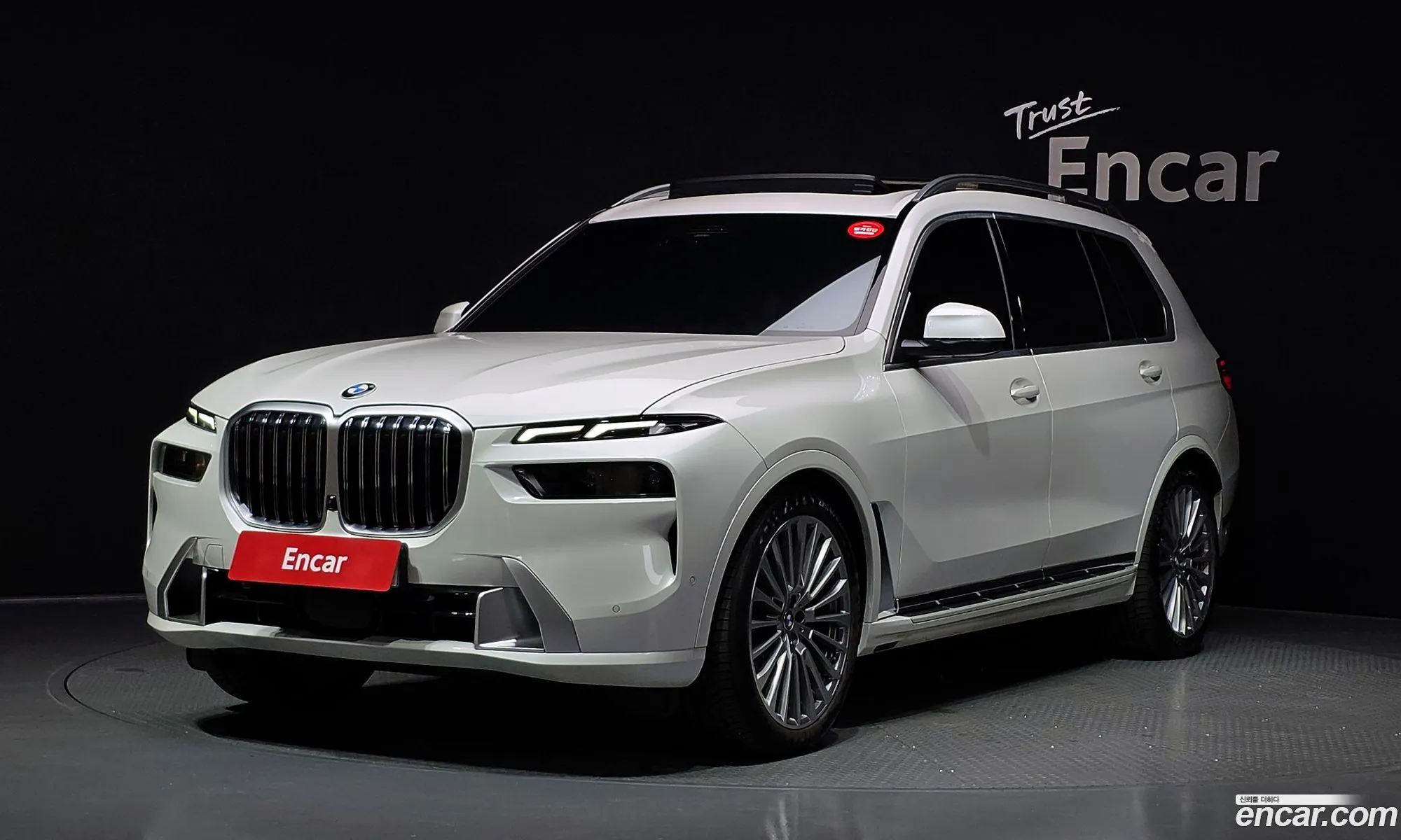 BMW X7 2024 WBA21EM04R9W07408 — 11