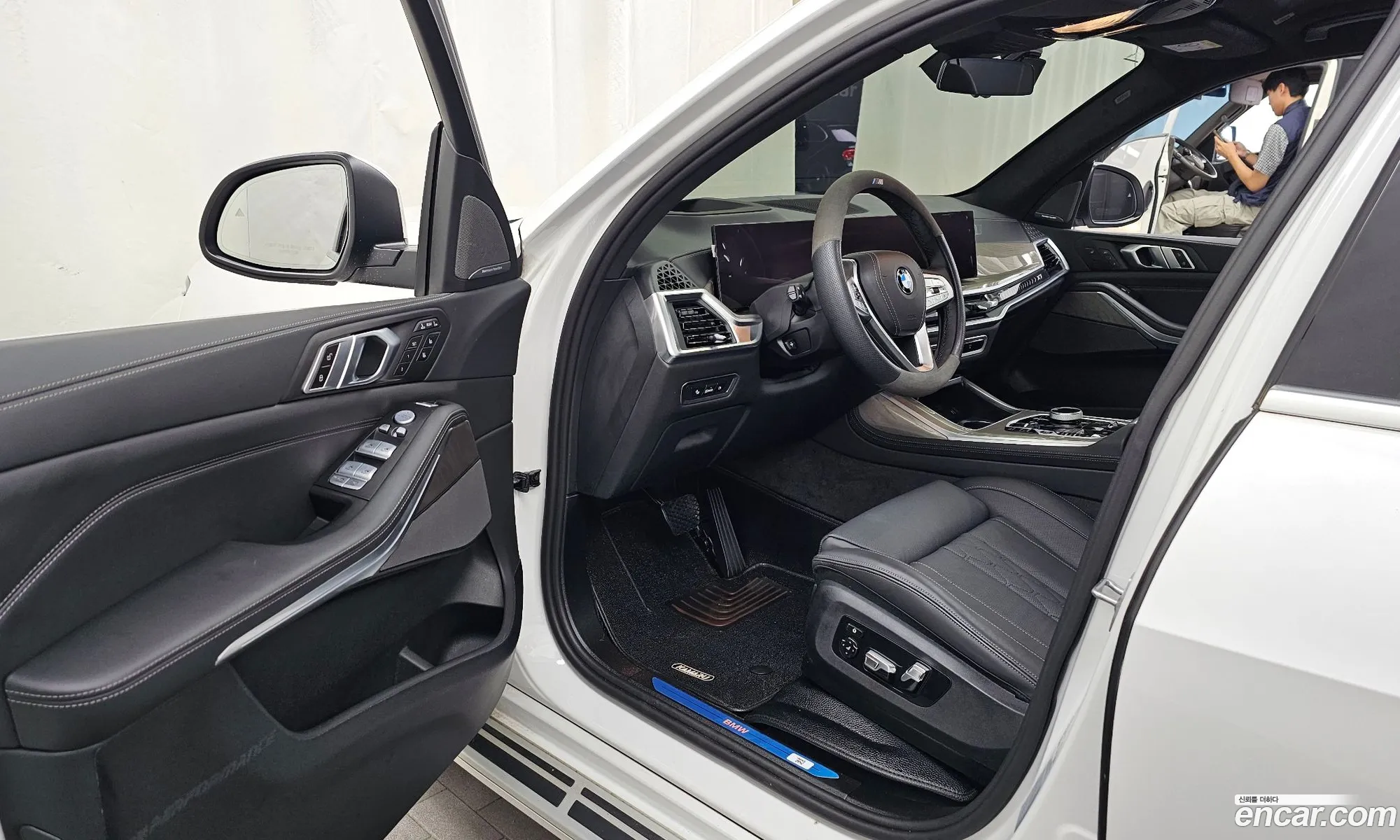 BMW X7 2024 WBA21EM04R9W07408 — 36
