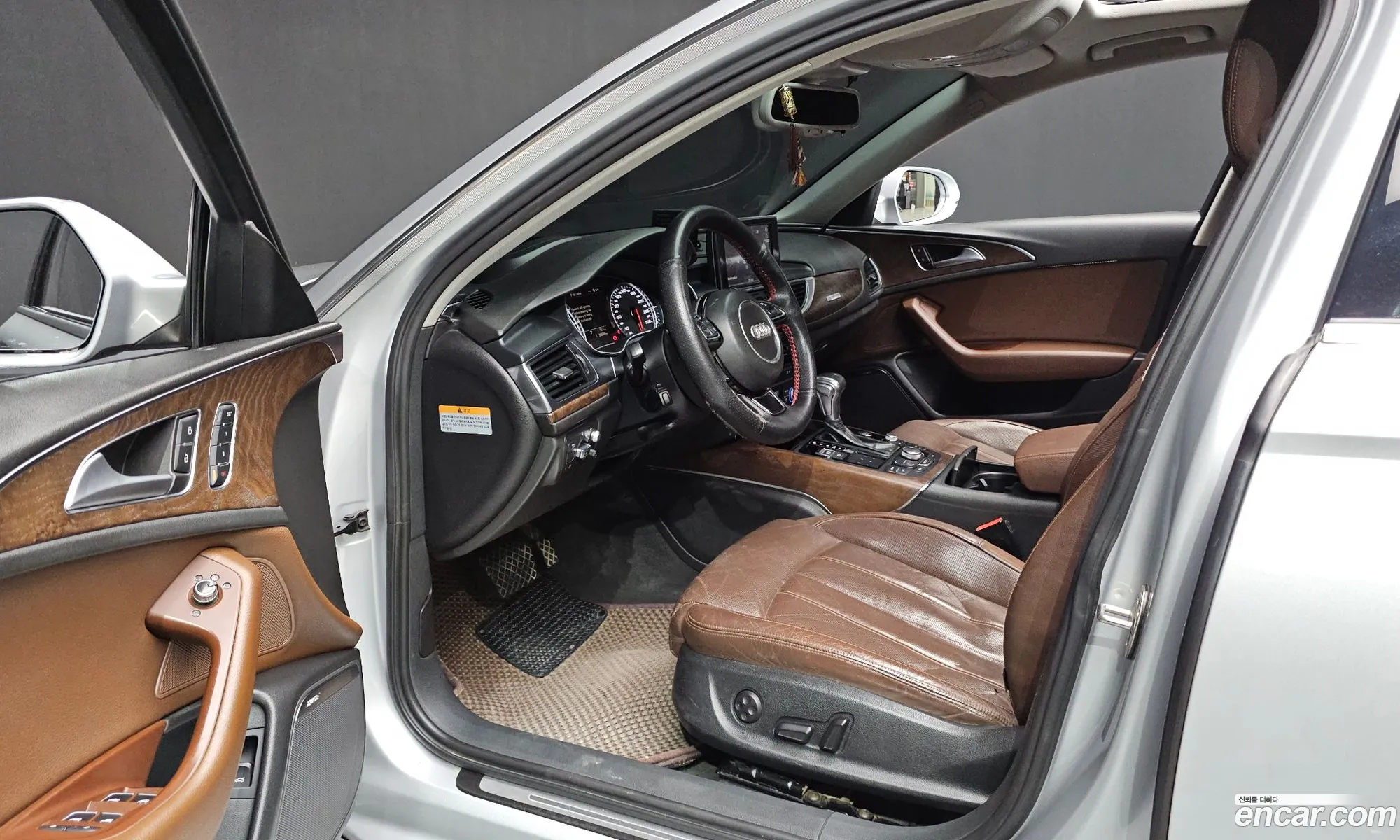 Audi A6 2014 — 8