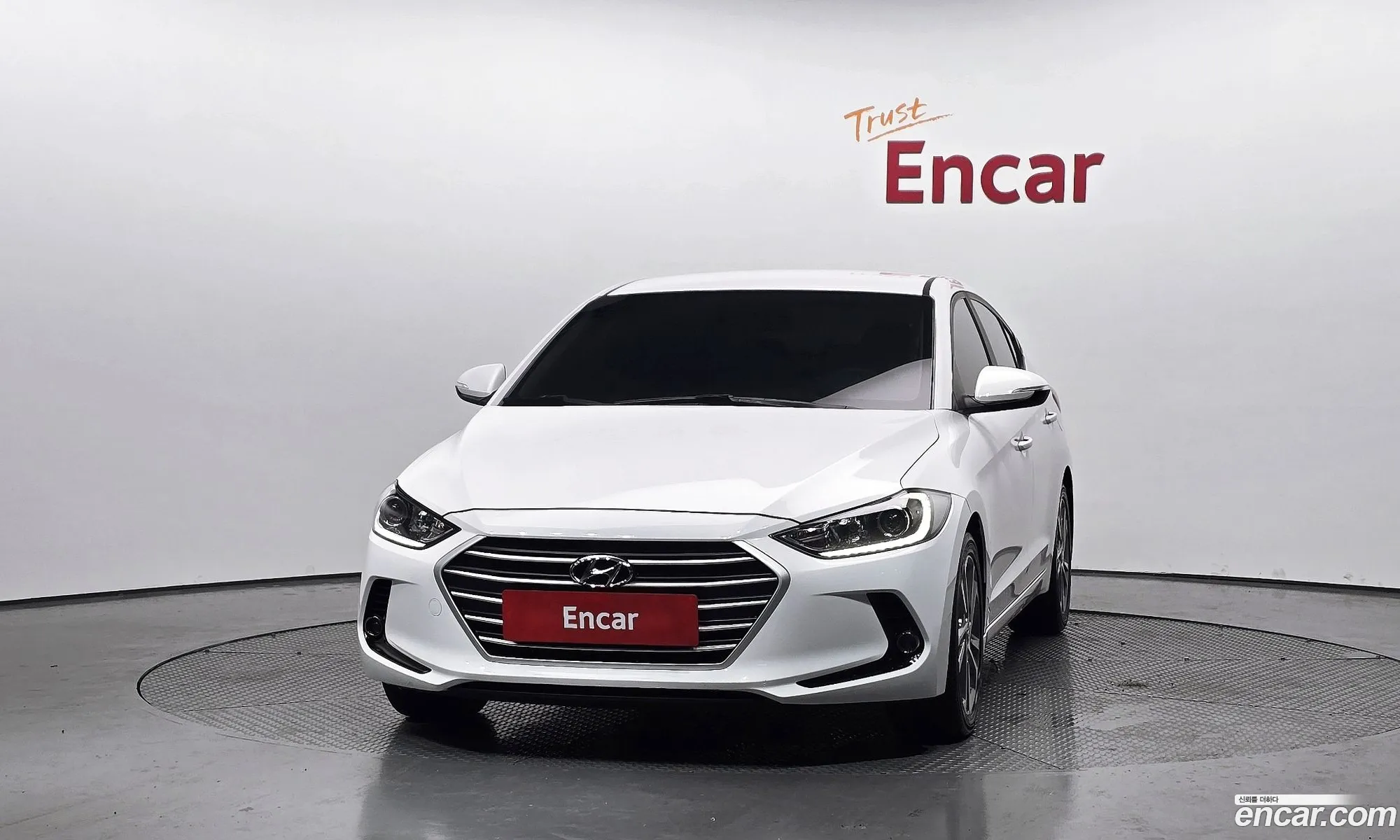 Hyundai Elantra AD 2017 — 20