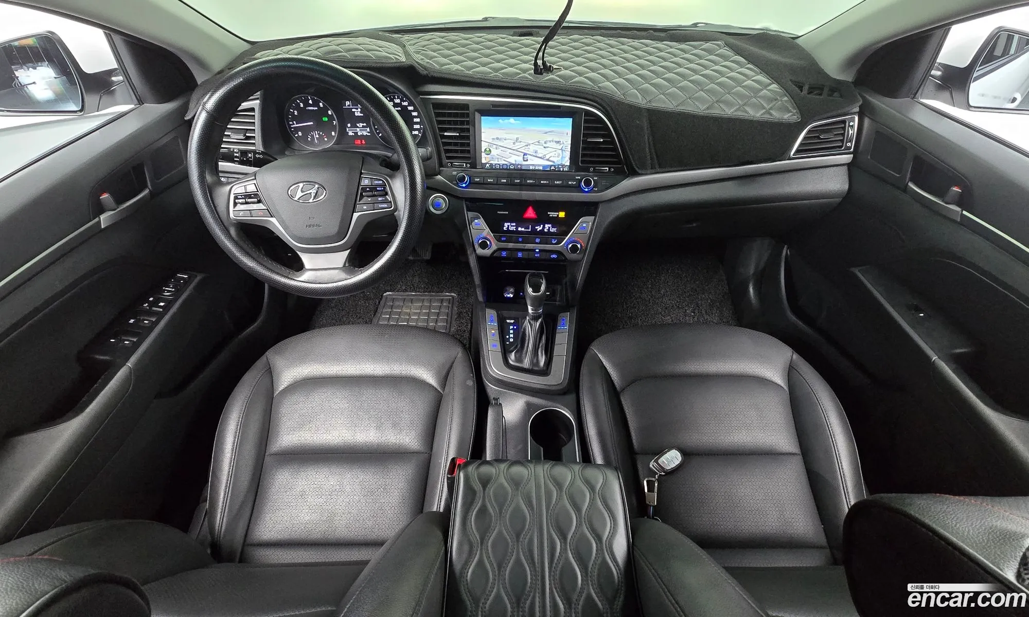 Hyundai Elantra AD 2017 — 19
