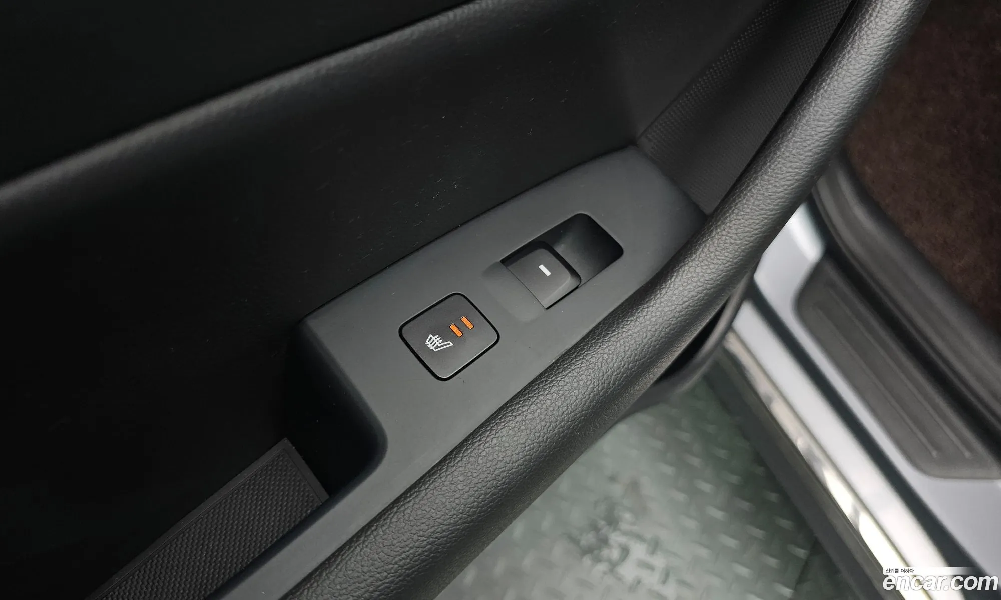 Hyundai LF Sonata Hybrid 2016 — 9