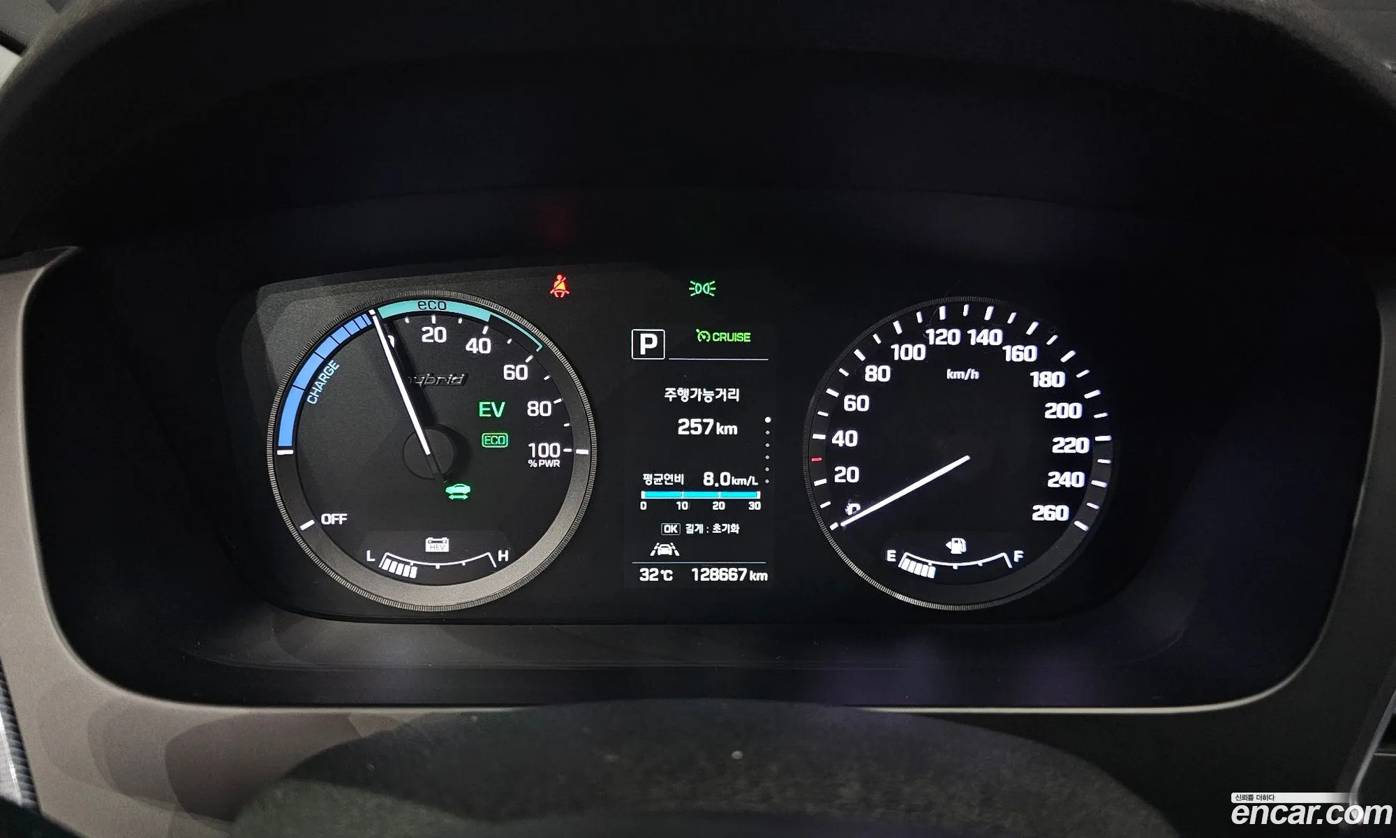 Hyundai LF Sonata Hybrid 2016 — 14