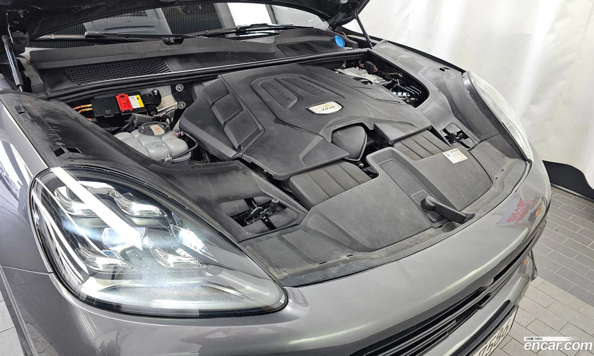 Porsche Cayenne 2020 WP1AA29Y2LDA12880 — 19