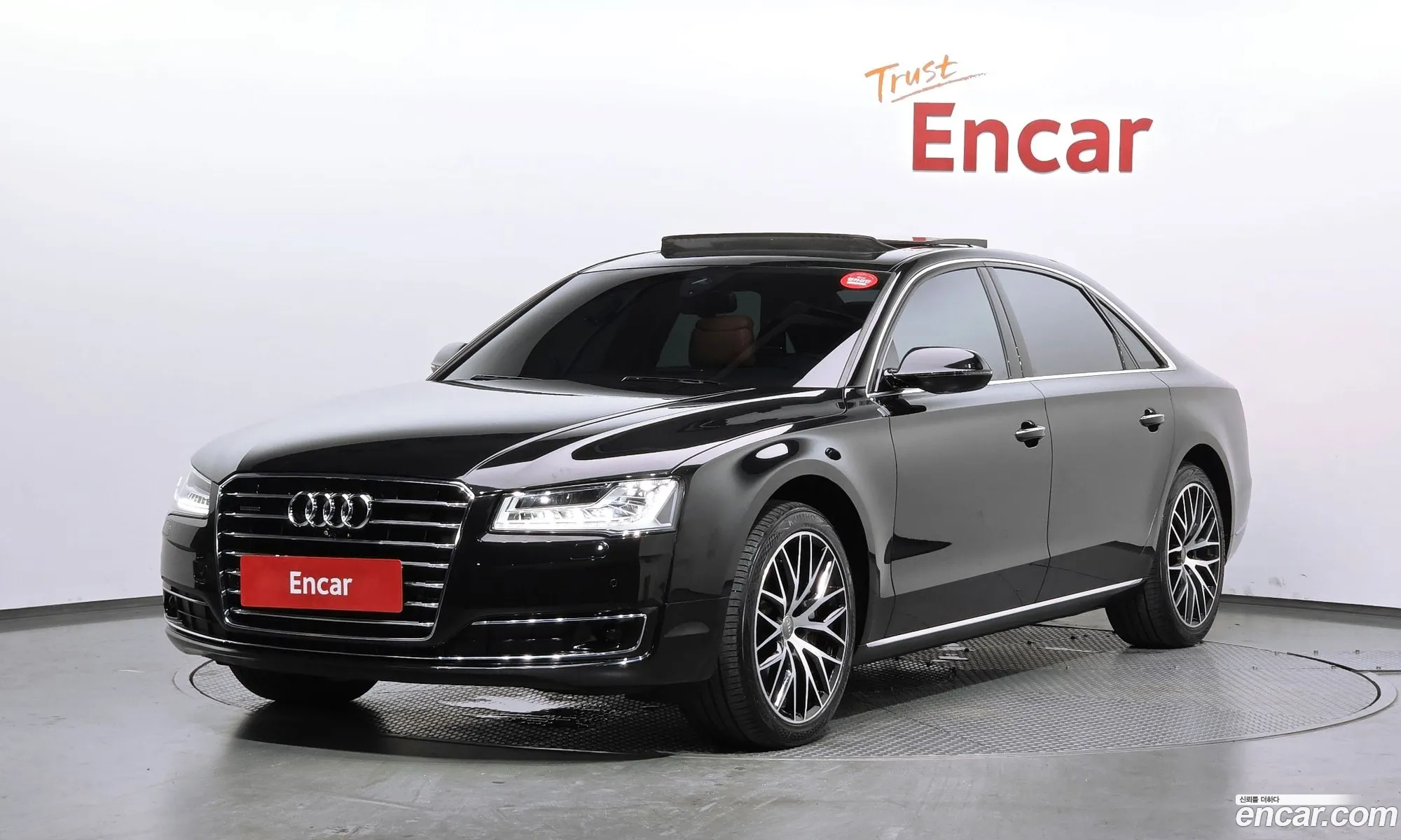Audi A8 2016 WAUZZZ4H3GN001736 — 16