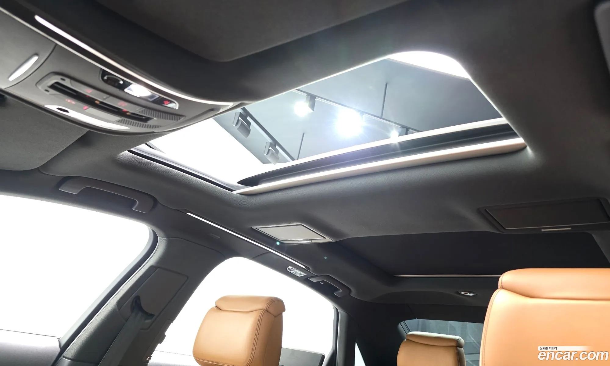Audi A8 2016 WAUZZZ4H3GN001736 — 6