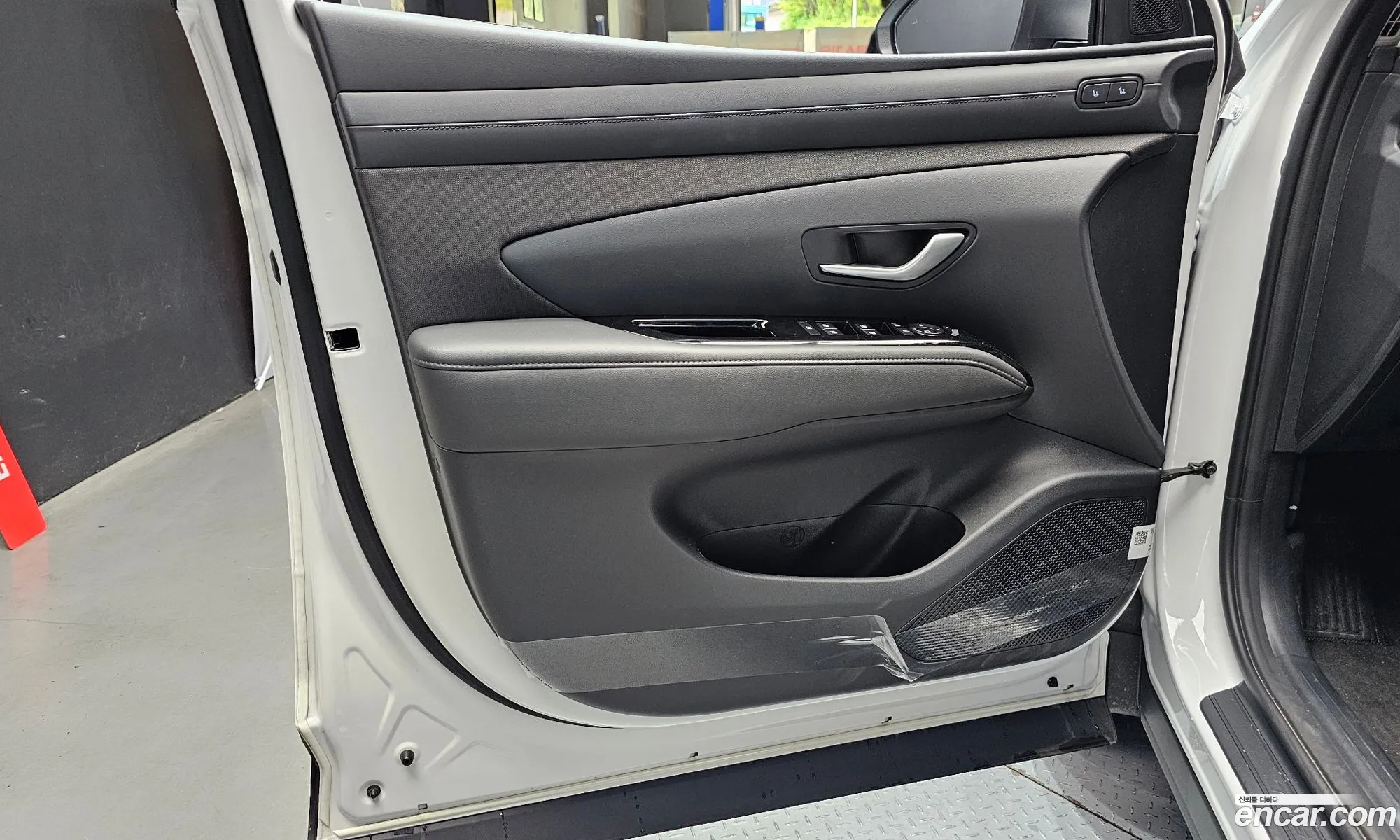 Hyundai Tucson Hybrid 2025 — 6