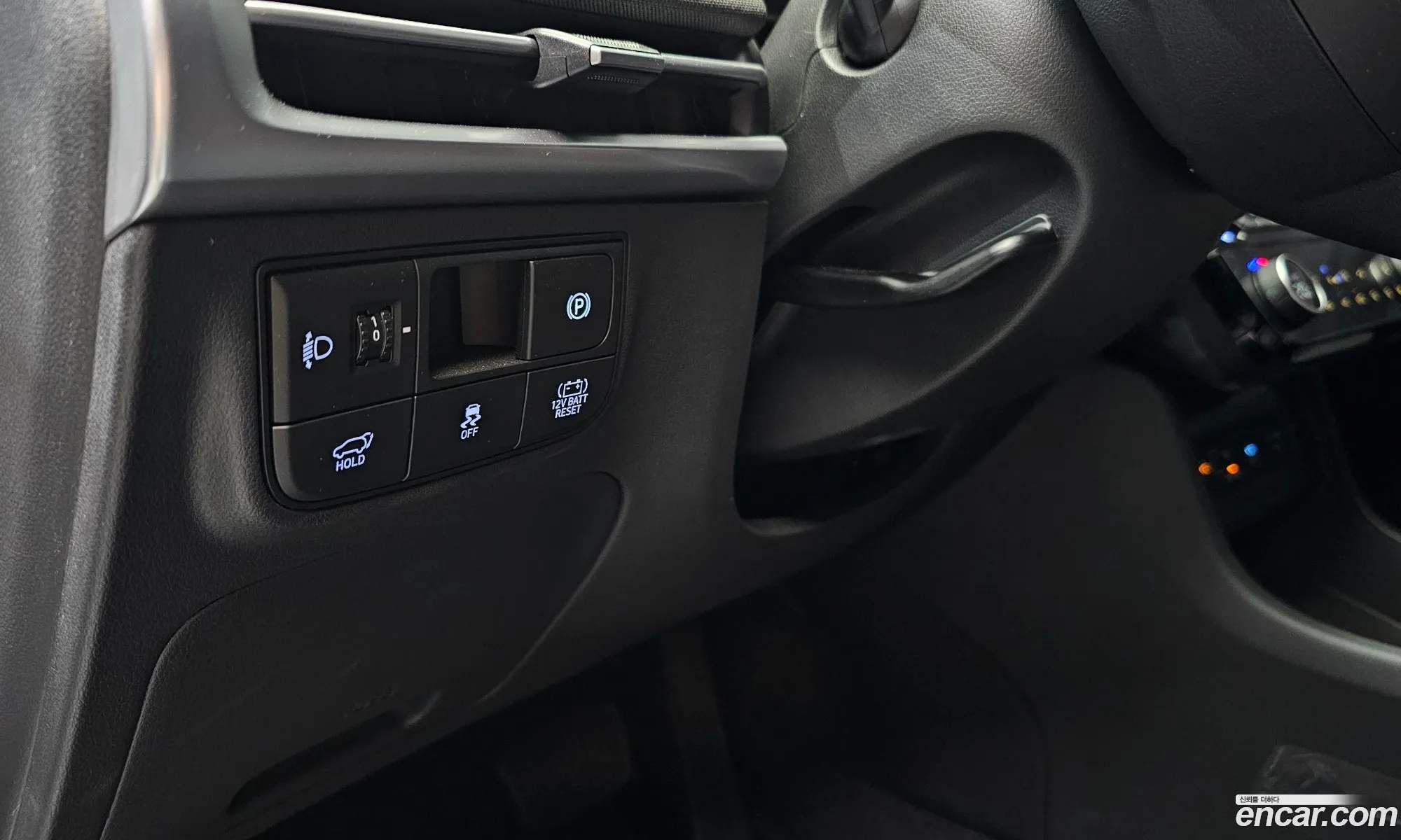 Hyundai Tucson Hybrid 2025 — 4