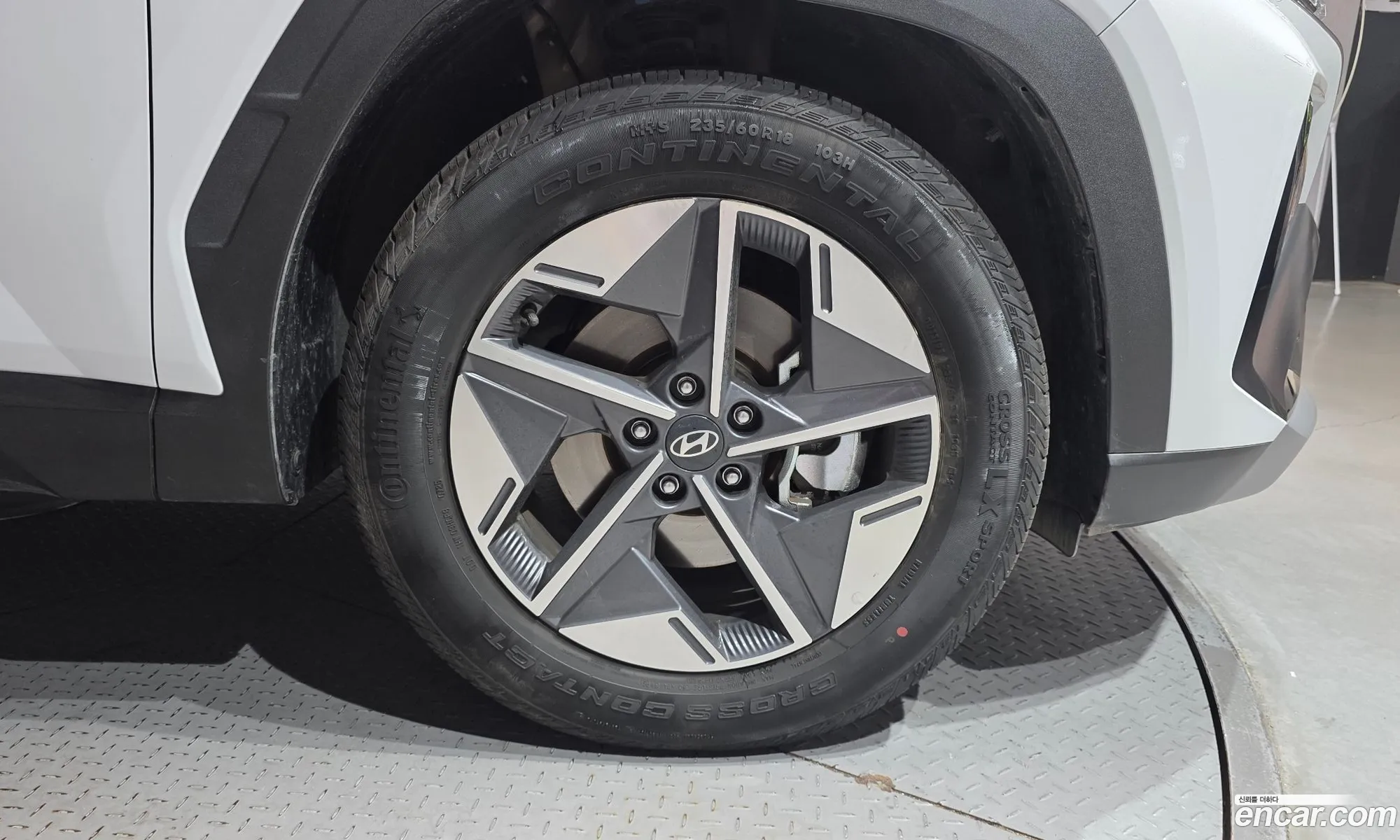Hyundai Tucson Hybrid 2025 — 5