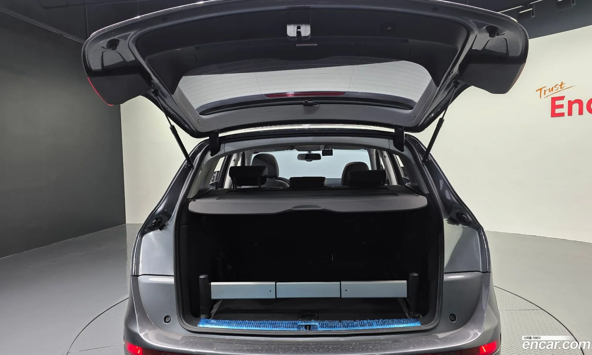Audi Q5 2016 WAUZZZ8RXGA121432 — 13