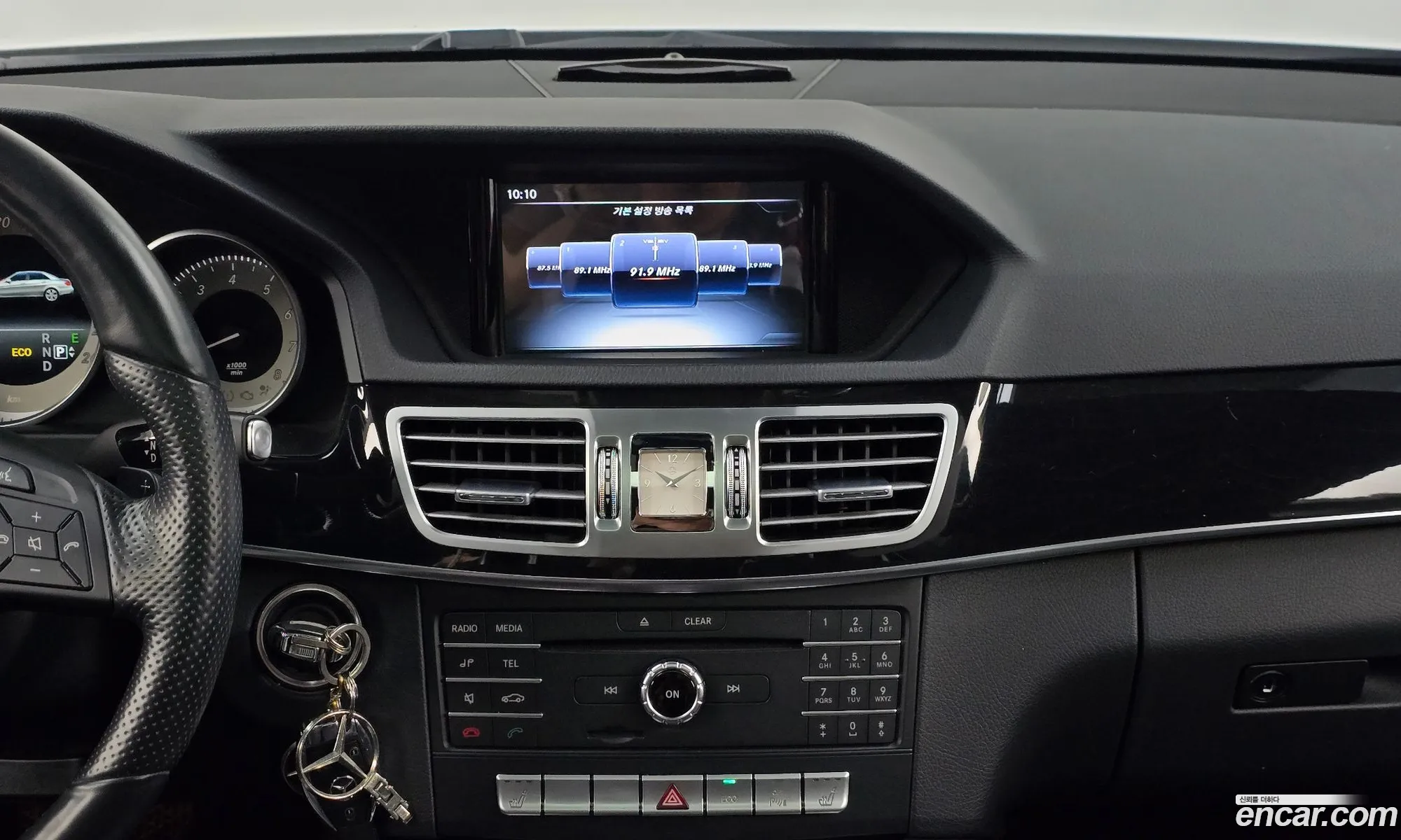 Mercedes-Benz E-Class W212 2015 — 14