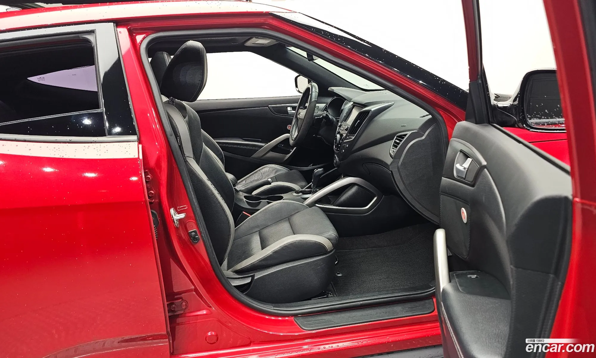 Hyundai Veloster 2015 — 27
