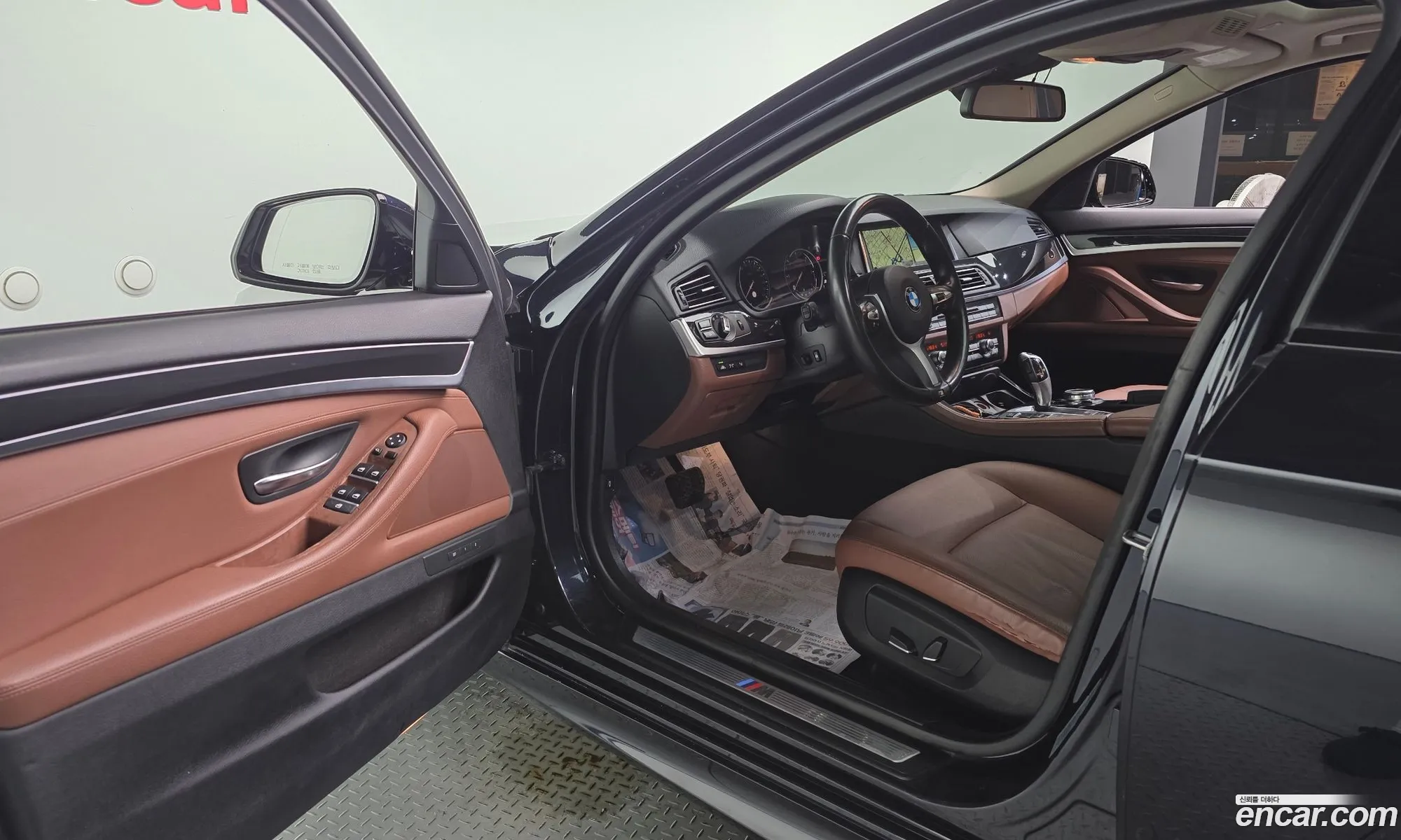BMW 5 Series 2016 WBA5E7106GG566967 — 11