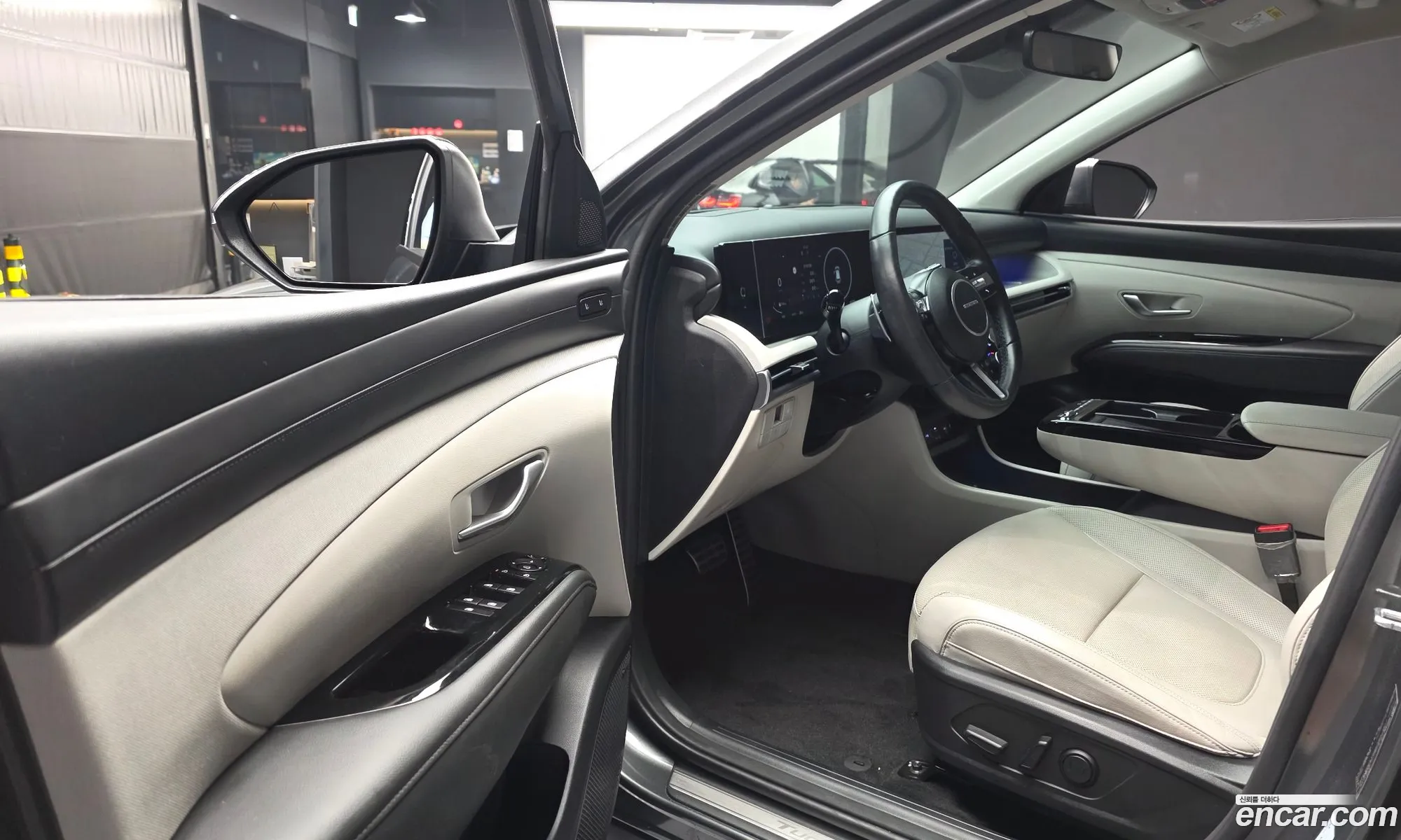 Hyundai Tucson Hybrid 2024 — 8