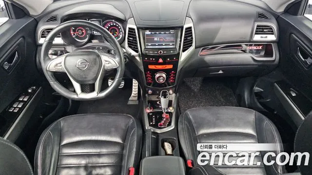 KG Mobility (SsangYong) Tivoli 2015 — 4