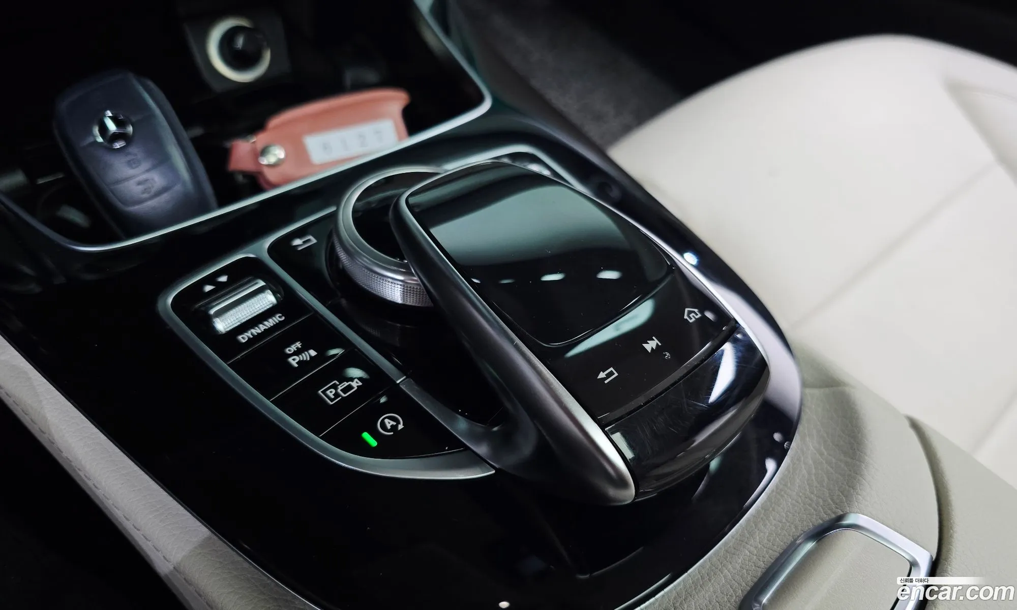 Mercedes-Benz E-Class W213 2018 WDDZF4CB0JA401446 — 10