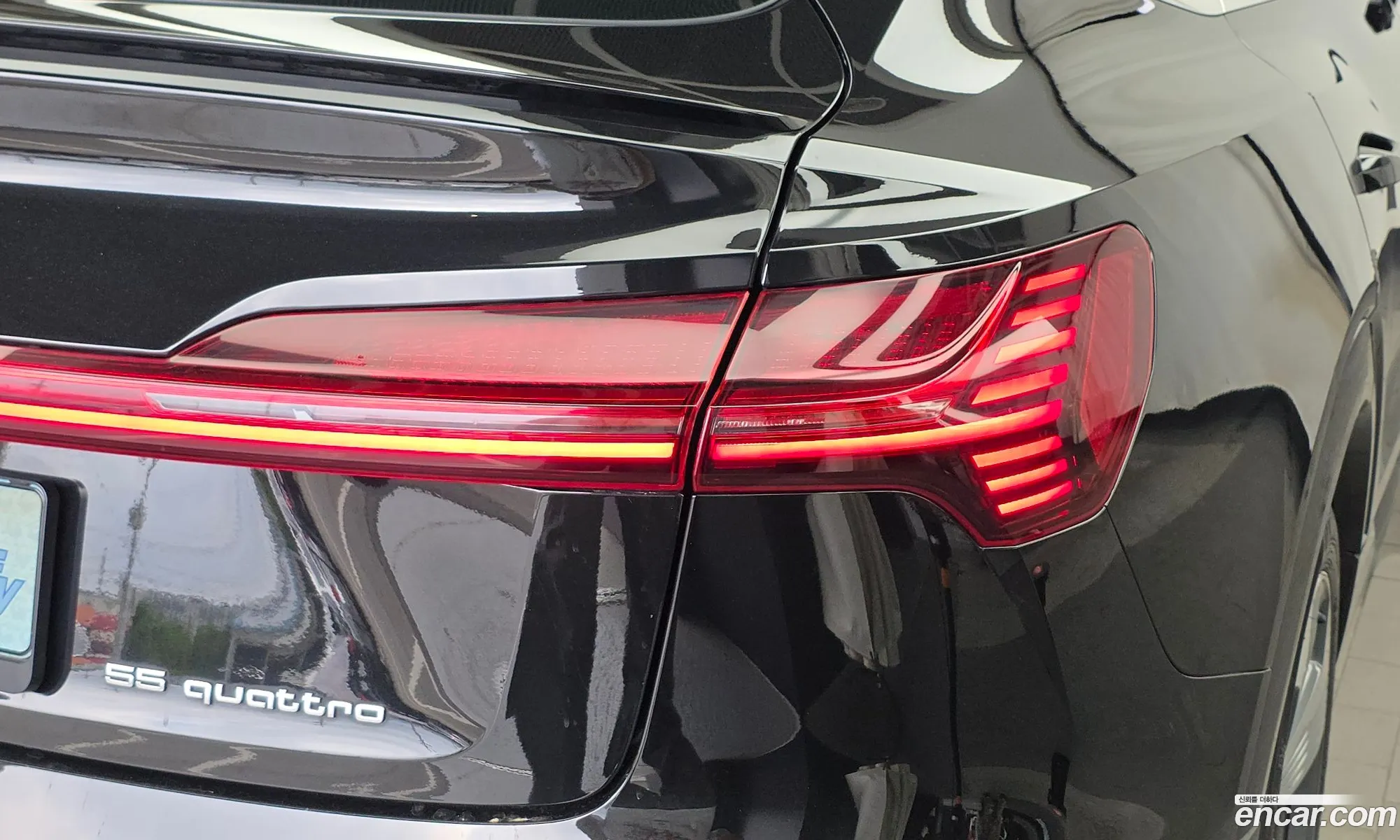 Audi e-tron 2021 WAUZZZGE7MB041753 — 22
