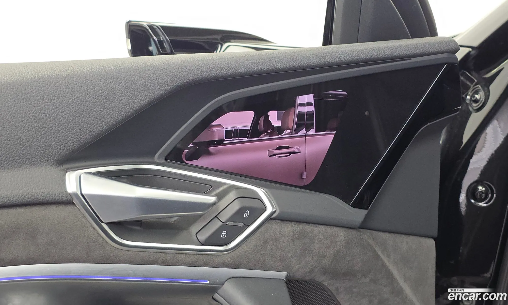 Audi e-tron 2021 WAUZZZGE7MB041753 — 26