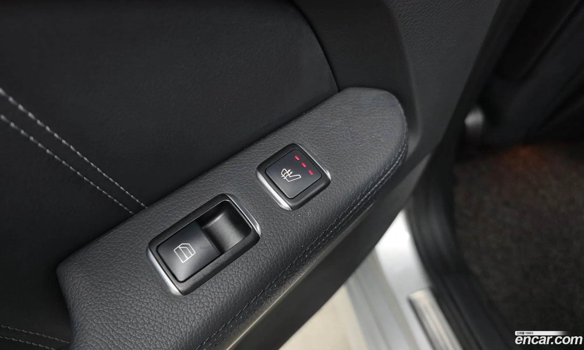 Mercedes-Benz E-Class W212 2014 WDDHF8JB6EA926135 — 3