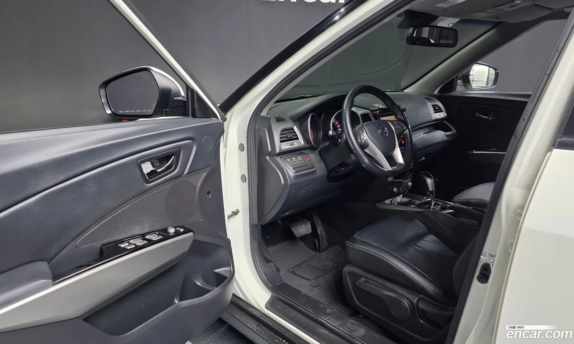 KG Mobility (SsangYong) Tivoli 2016 — 6