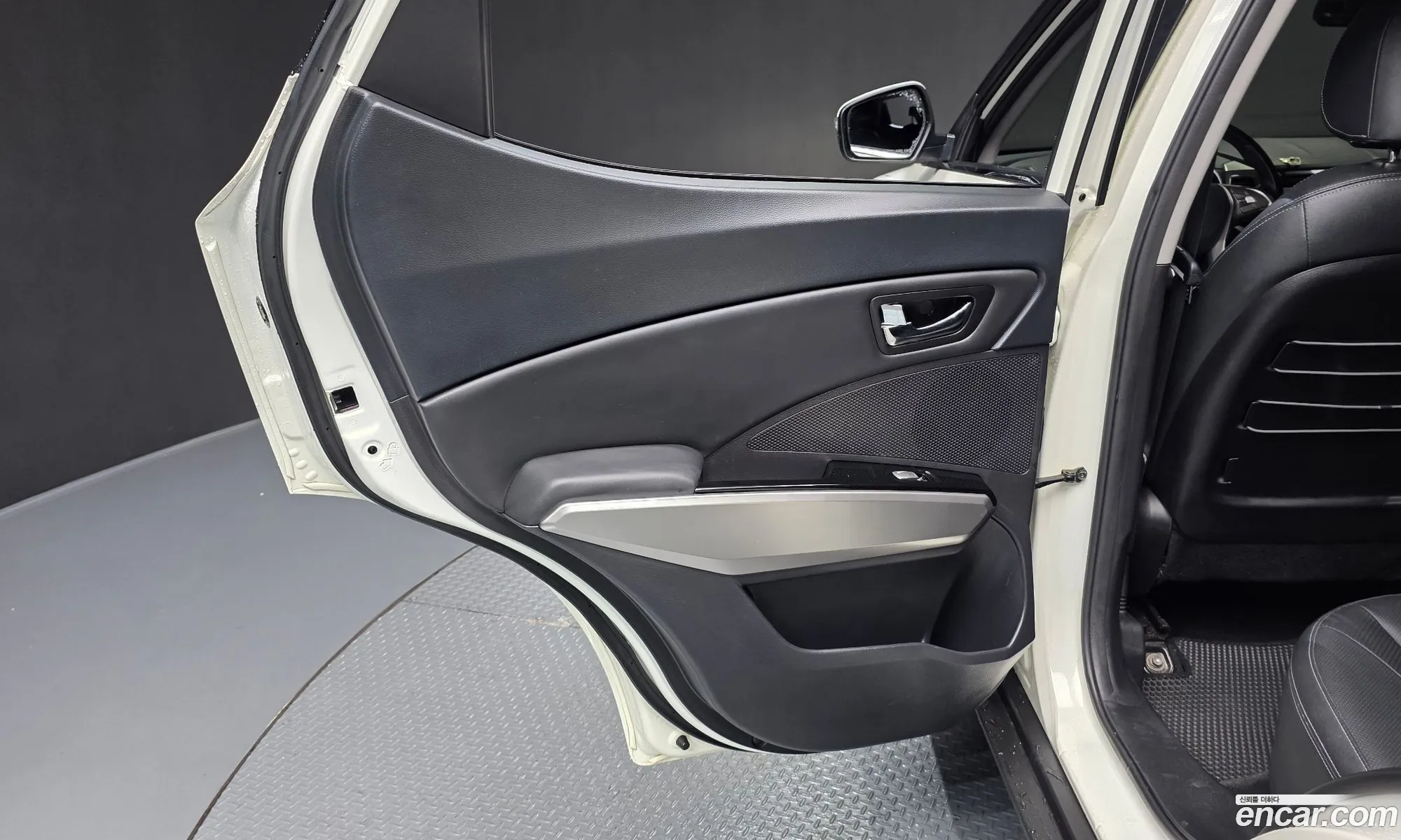 KG Mobility (SsangYong) Tivoli 2016 — 21