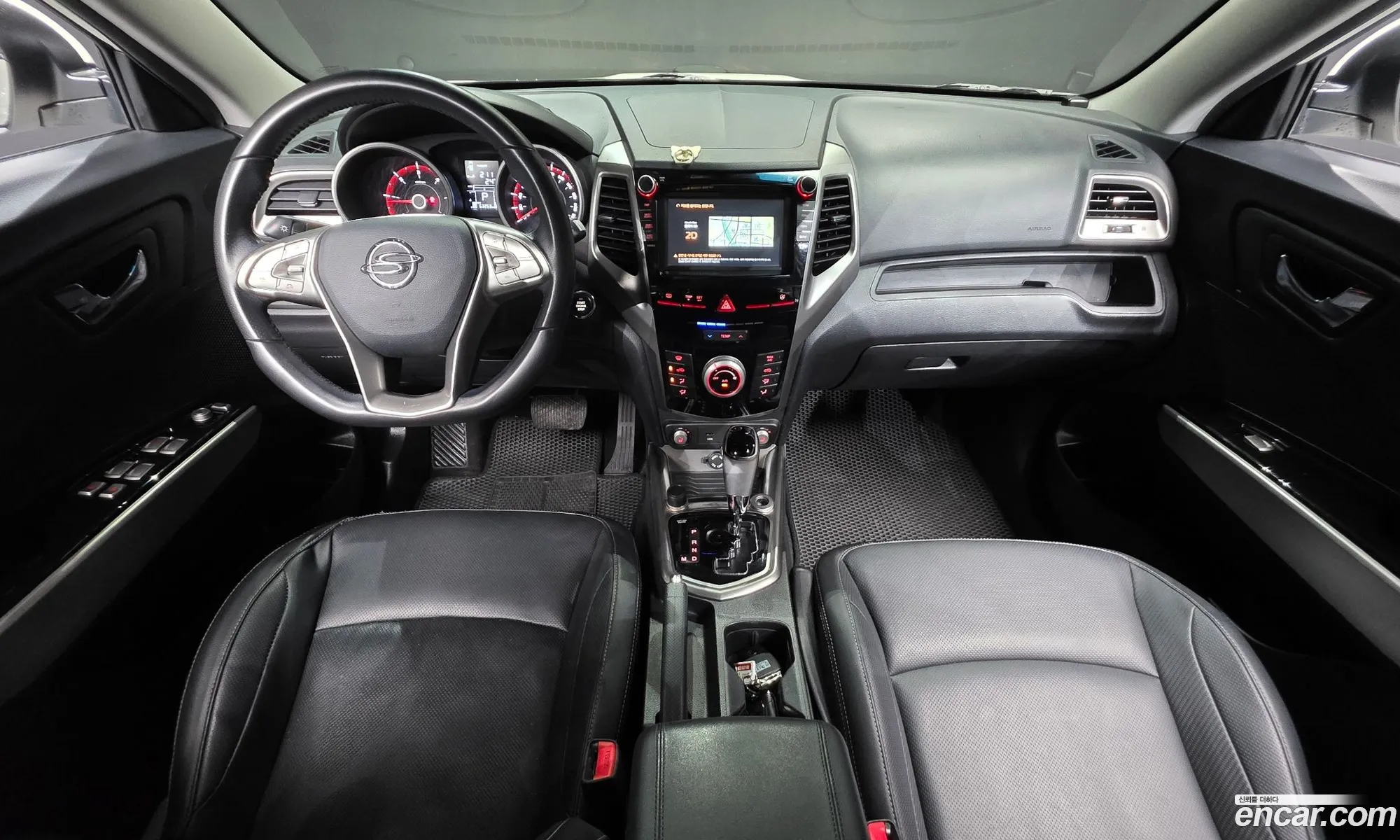 KG Mobility (SsangYong) Tivoli 2016 — 19