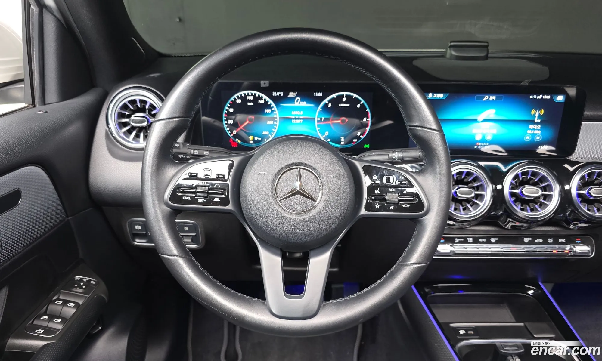 Mercedes-Benz GLB-Class X247 2021 — 27