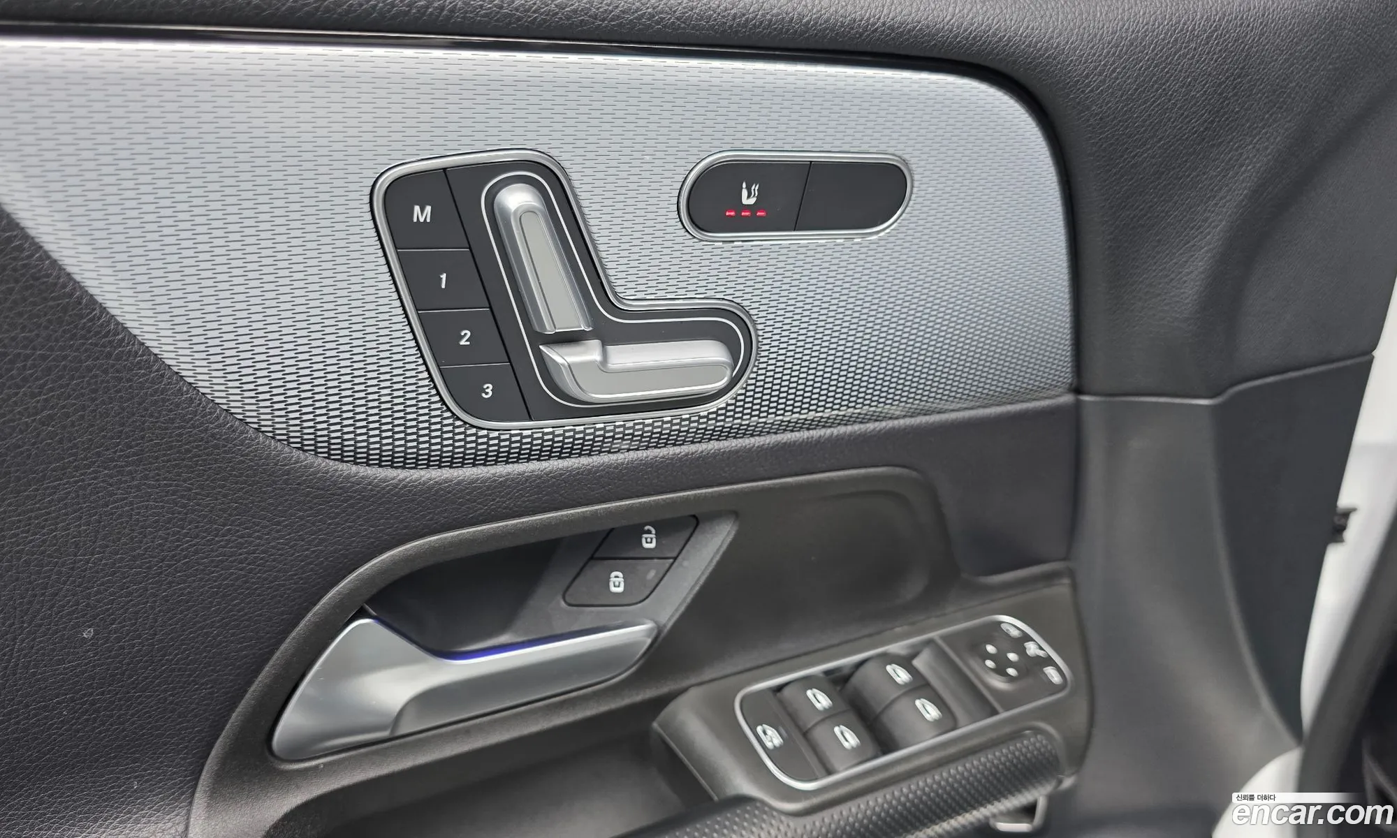 Mercedes-Benz GLB-Class X247 2021 — 3