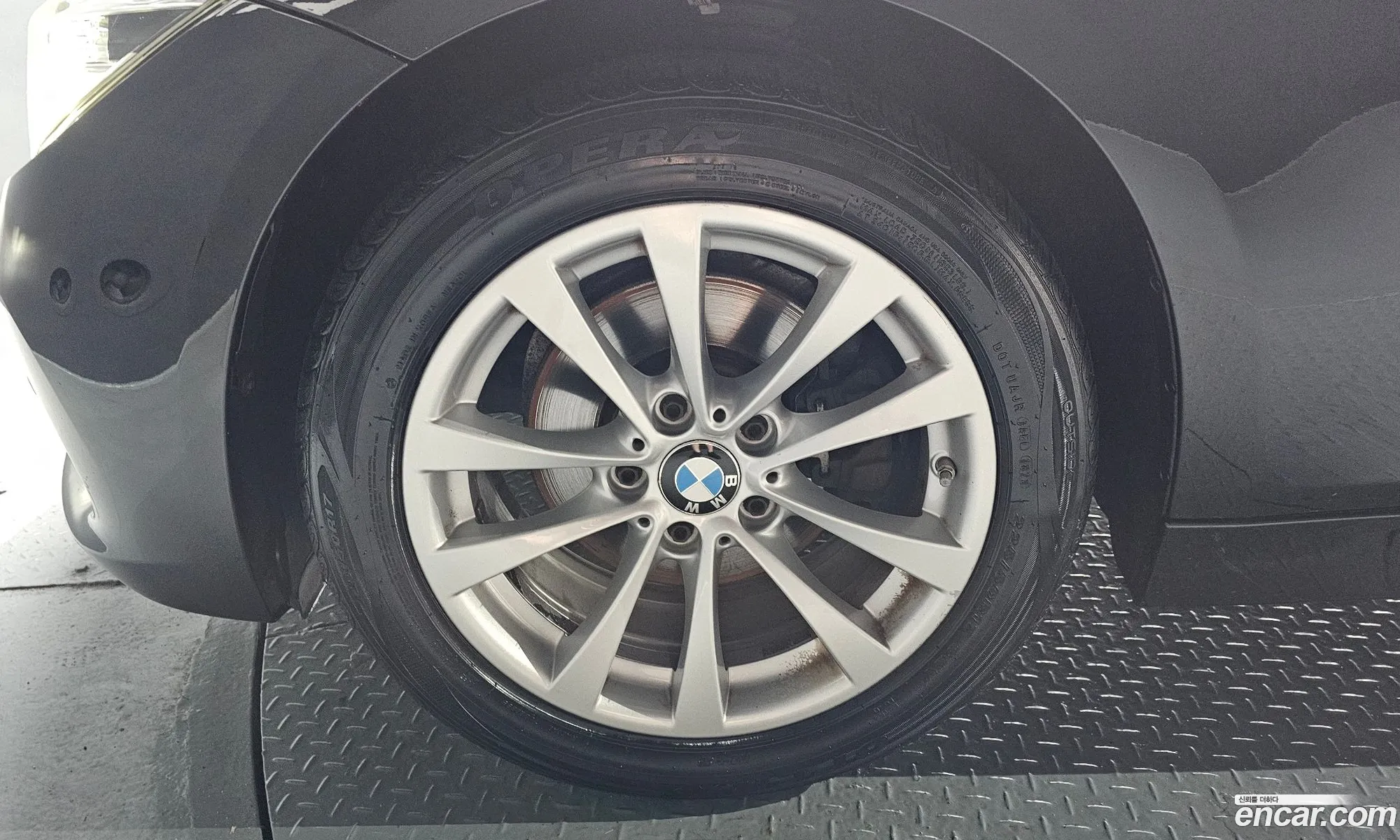 BMW 3 Series 2017 — 17