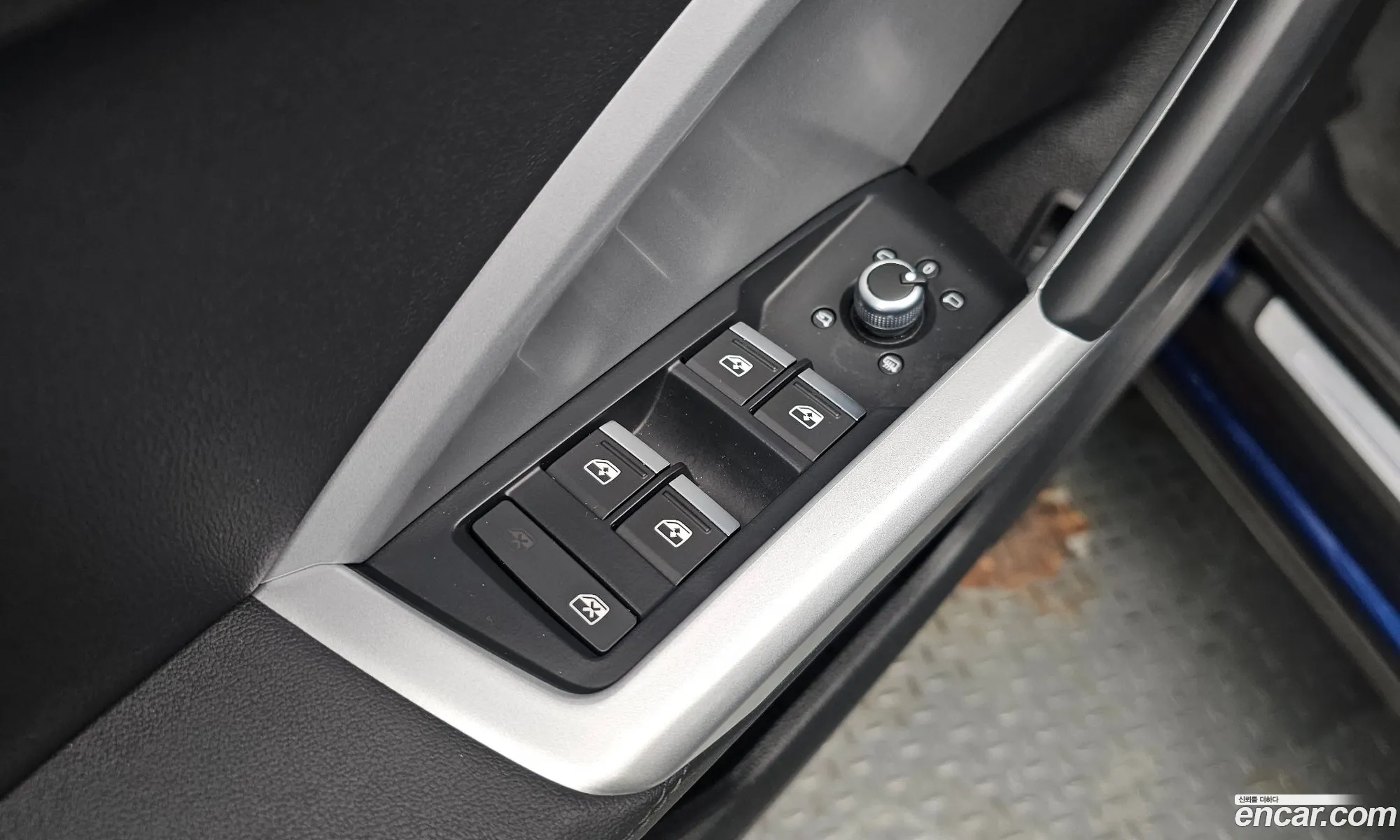 Audi Q3 2025 WAUZZZF38S1056250 — 30