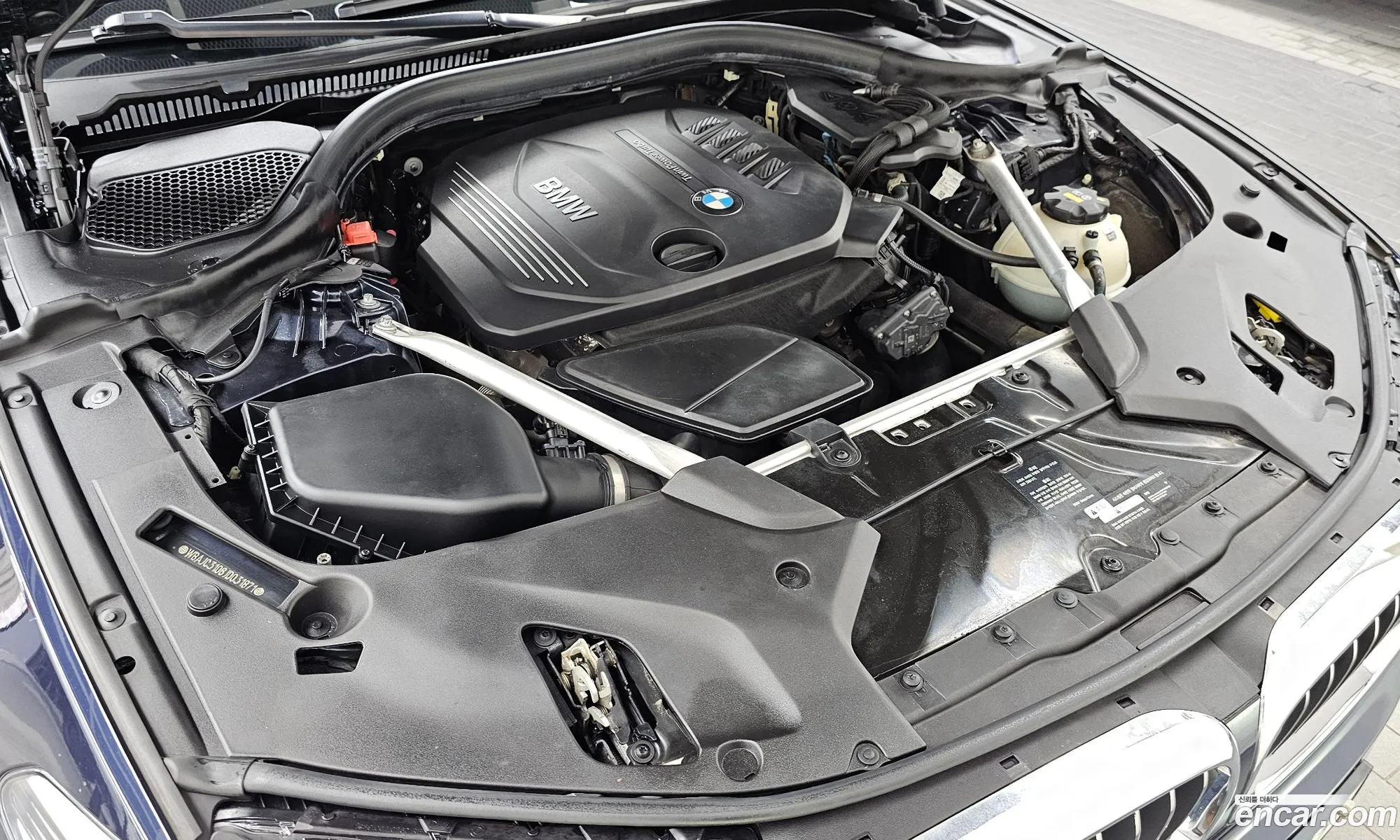 BMW 5 Series 2018 WBAJC3106JD031871 — 14