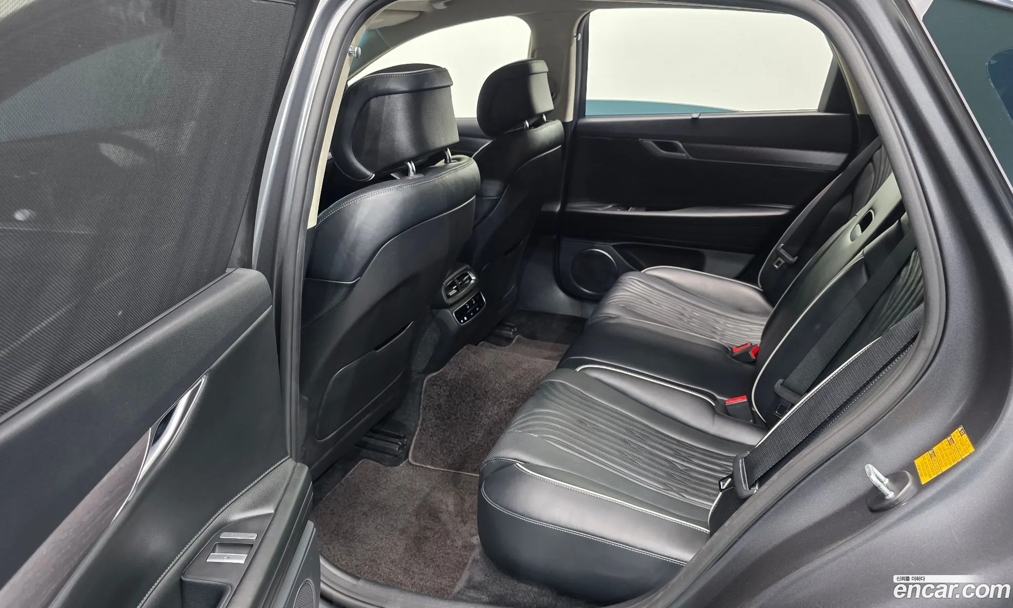 Genesis G80 2021 — 28