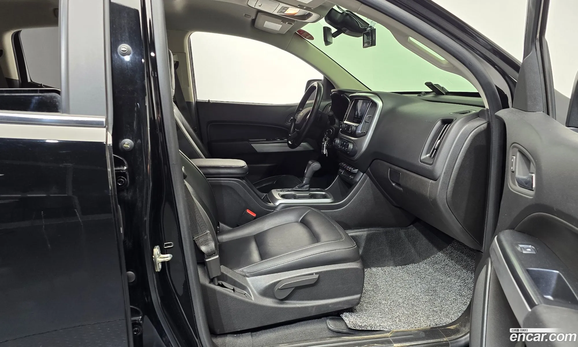 Chevrolet (GM Daewoo) Real New Colorado 2021 — 27