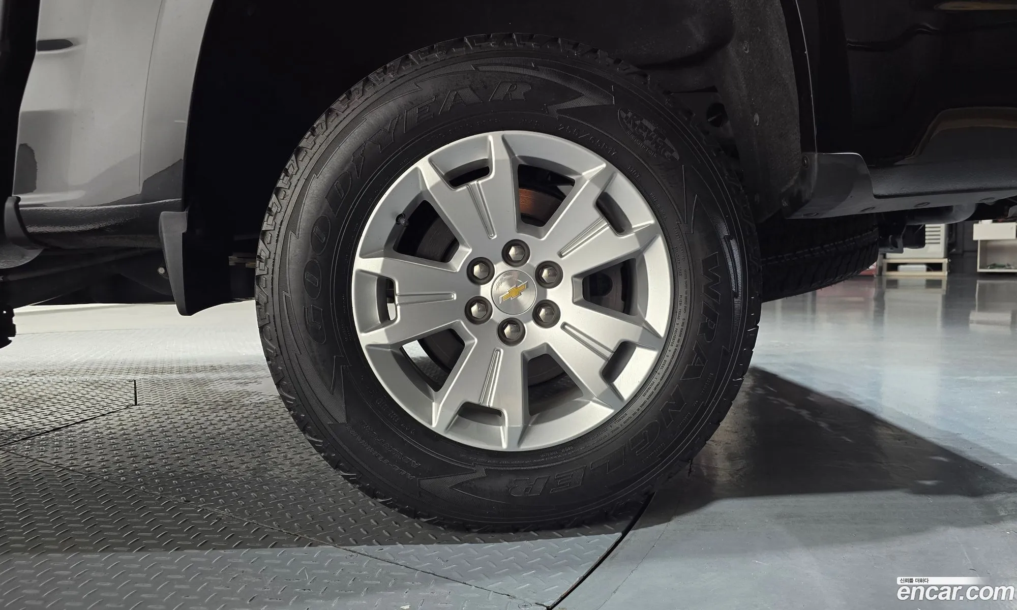 Chevrolet (GM Daewoo) Real New Colorado 2021 — 16