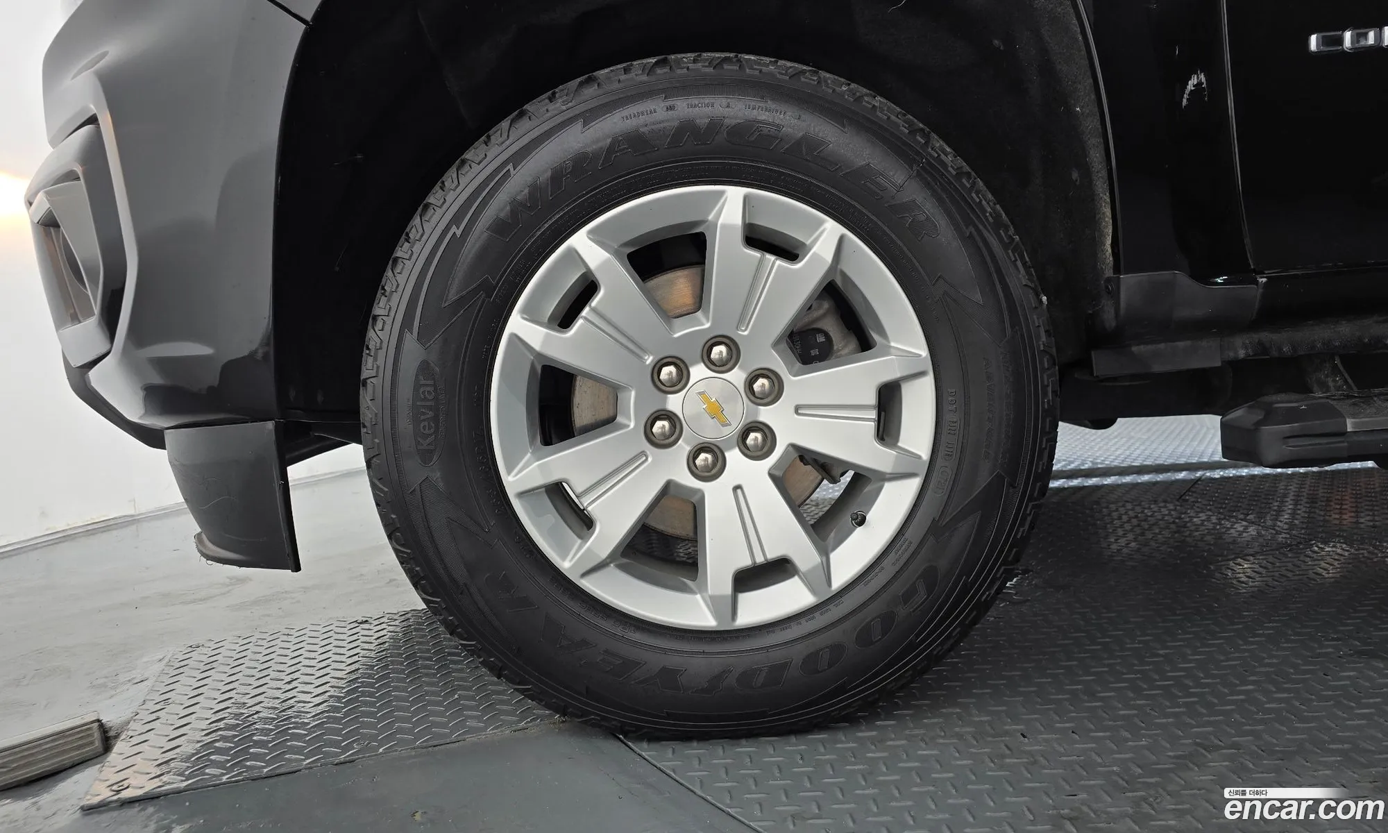 Chevrolet (GM Daewoo) Real New Colorado 2021 — 15