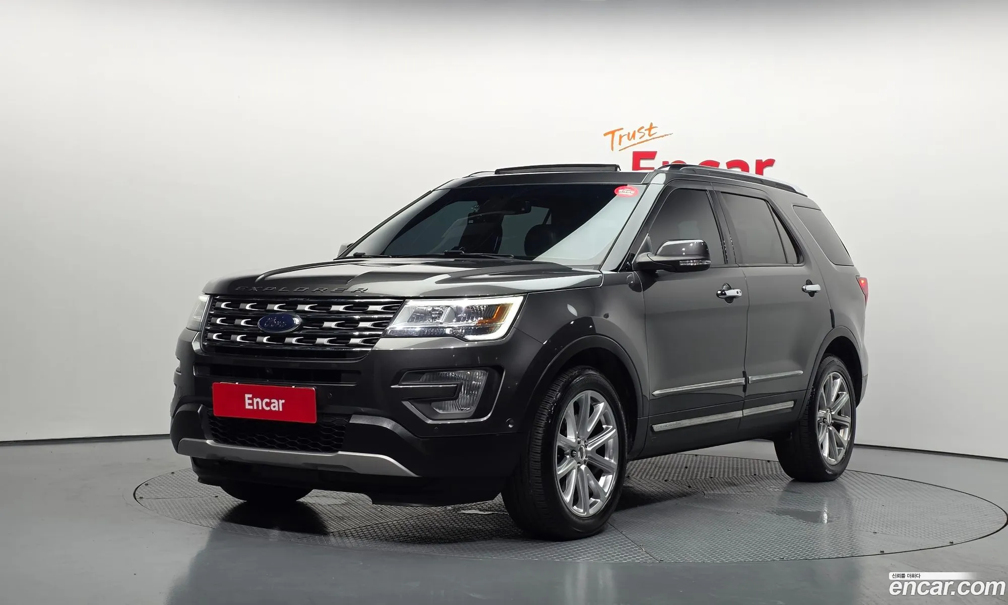 Ford Explorer 2016 1FM5K8FH5GGC18427 — 8