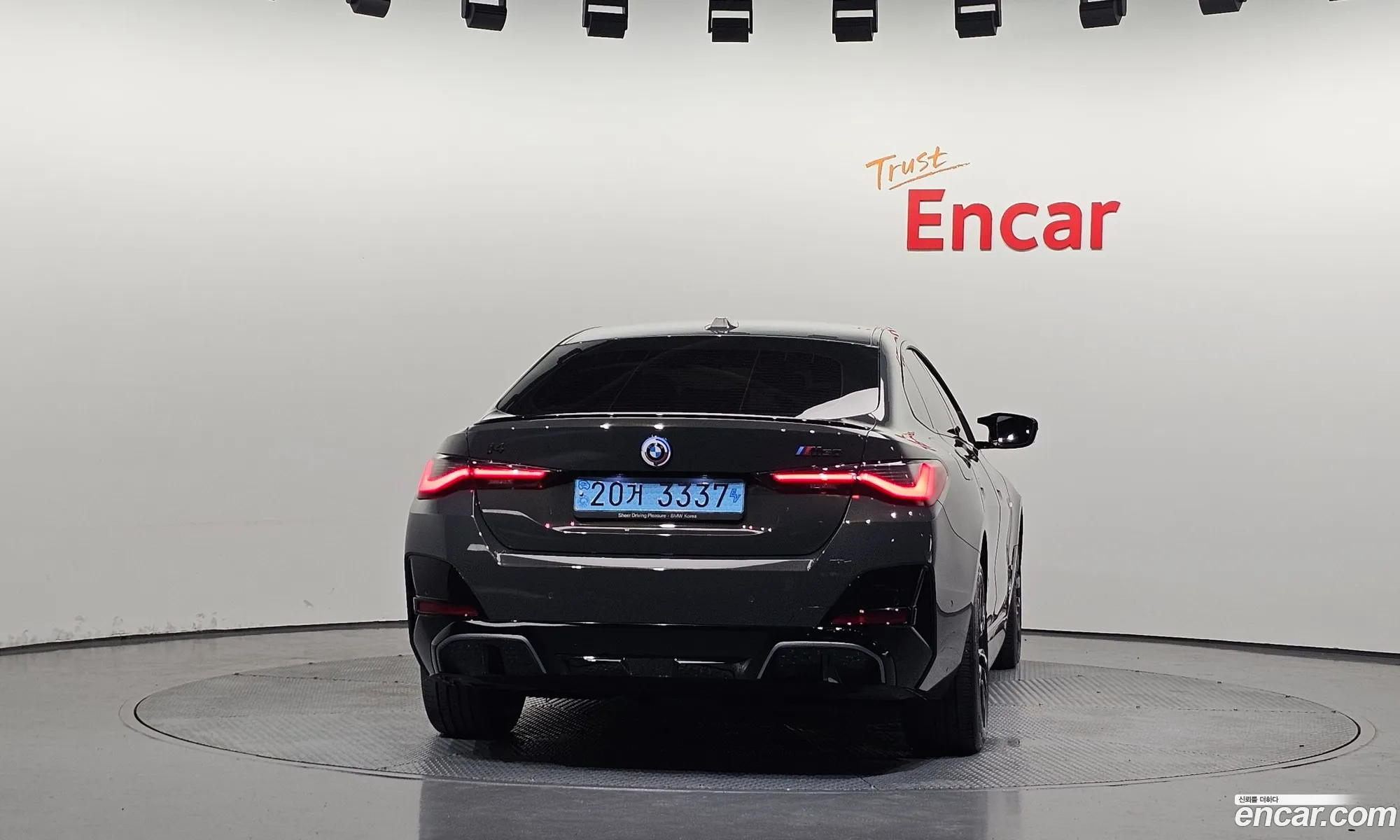 BMW i4 2022 WBY31AW06PFN62837 — 3