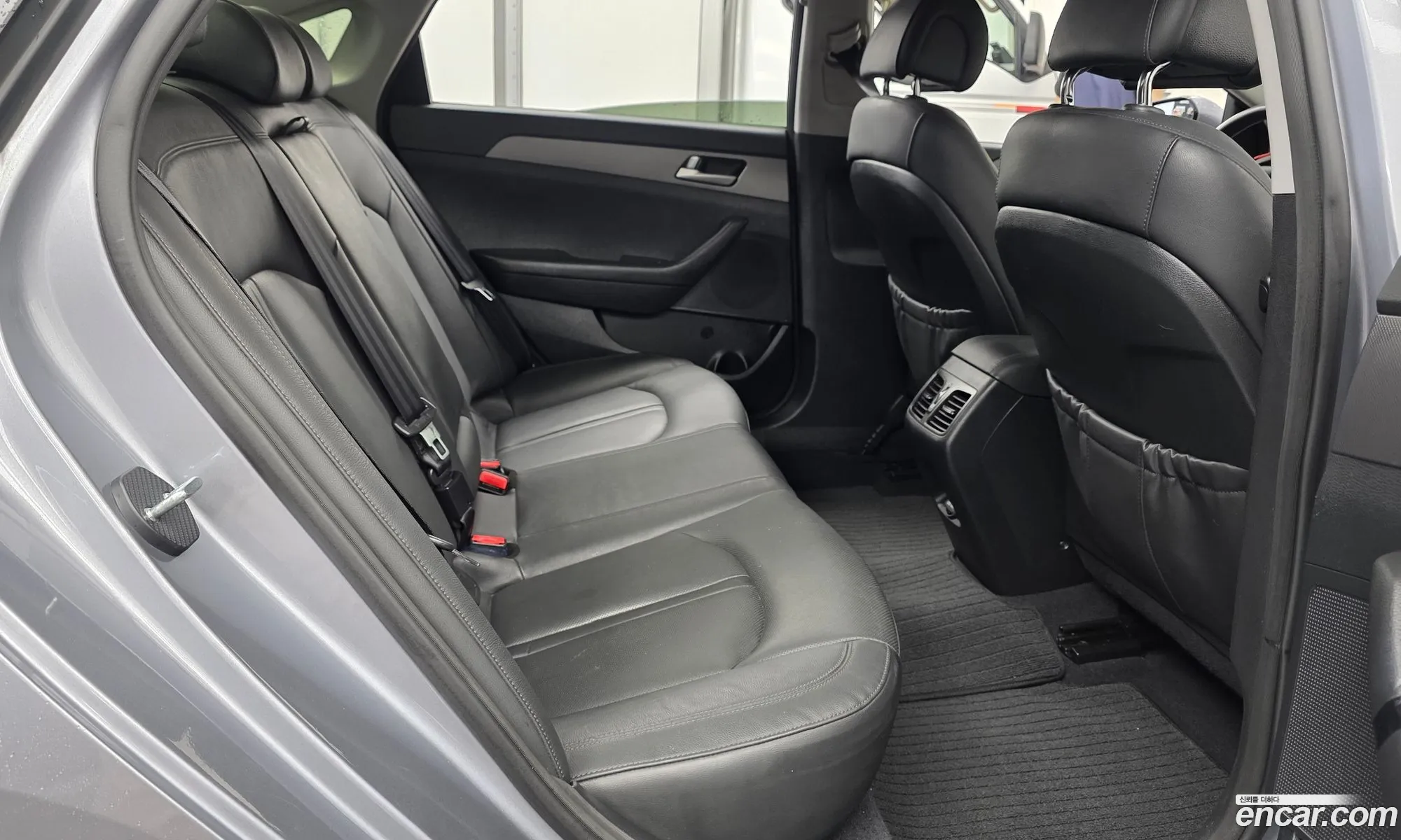 Hyundai LF Sonata 2014 — 16