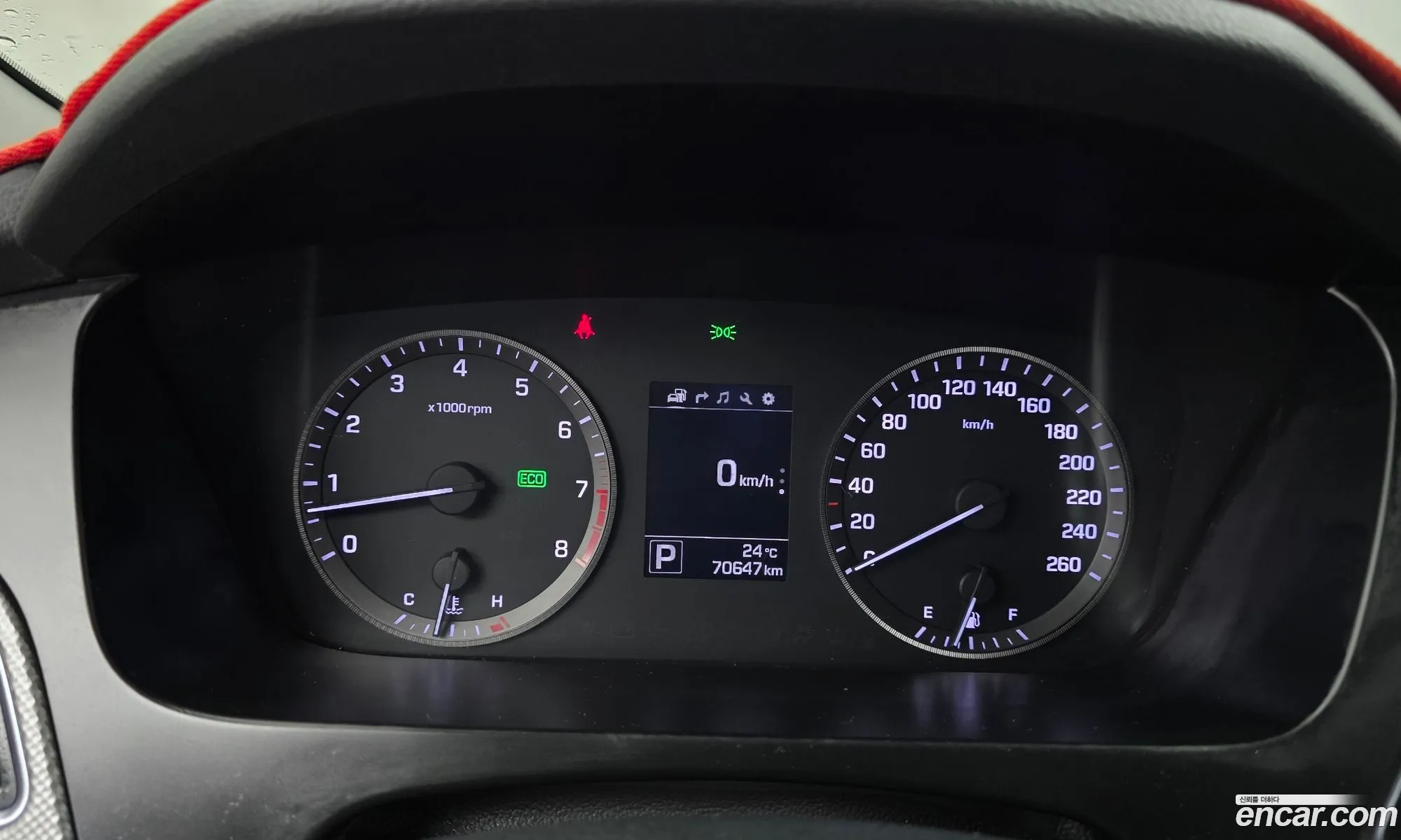 Hyundai LF Sonata 2014 — 17