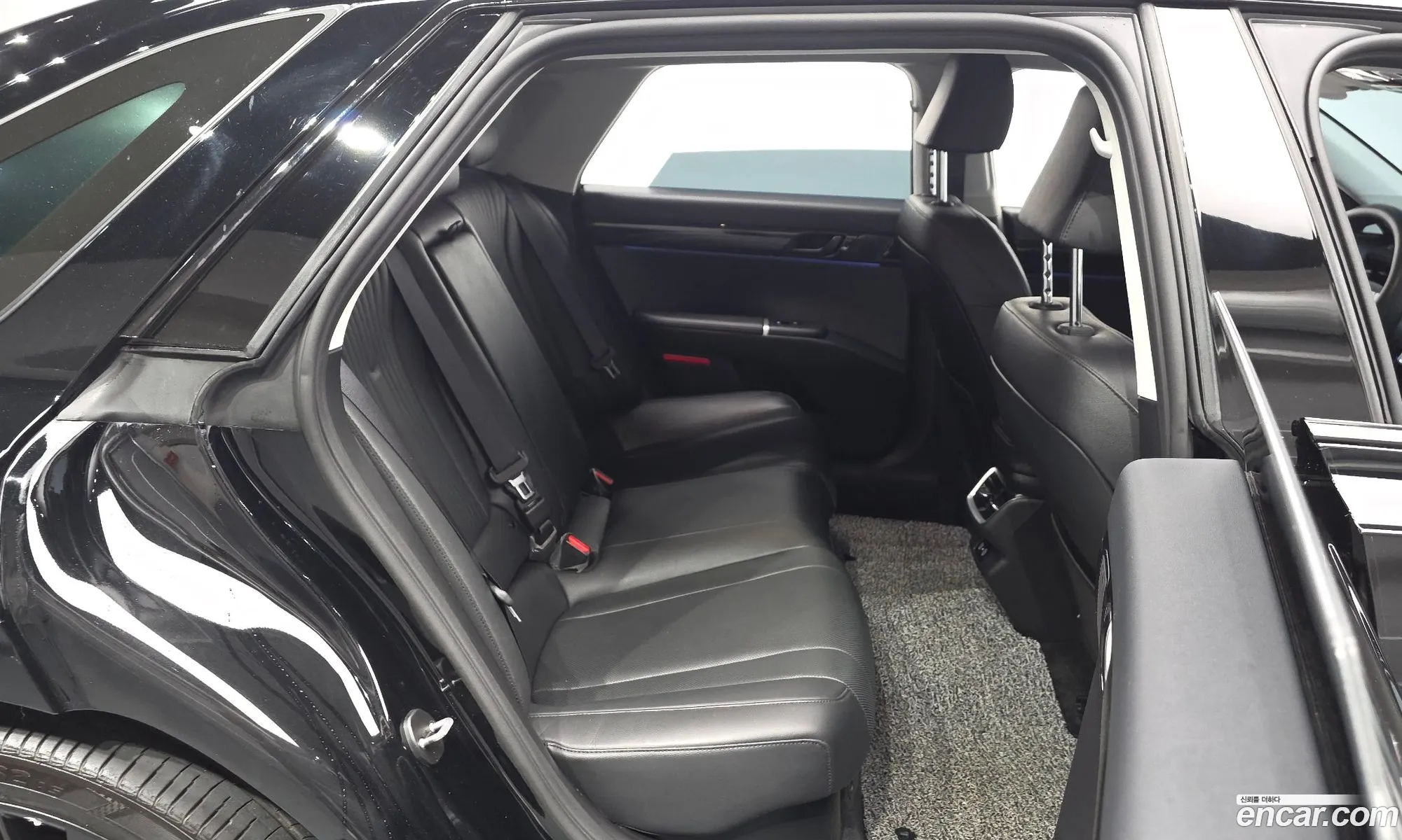 Hyundai Grandeur Hybrid 2023 — 6
