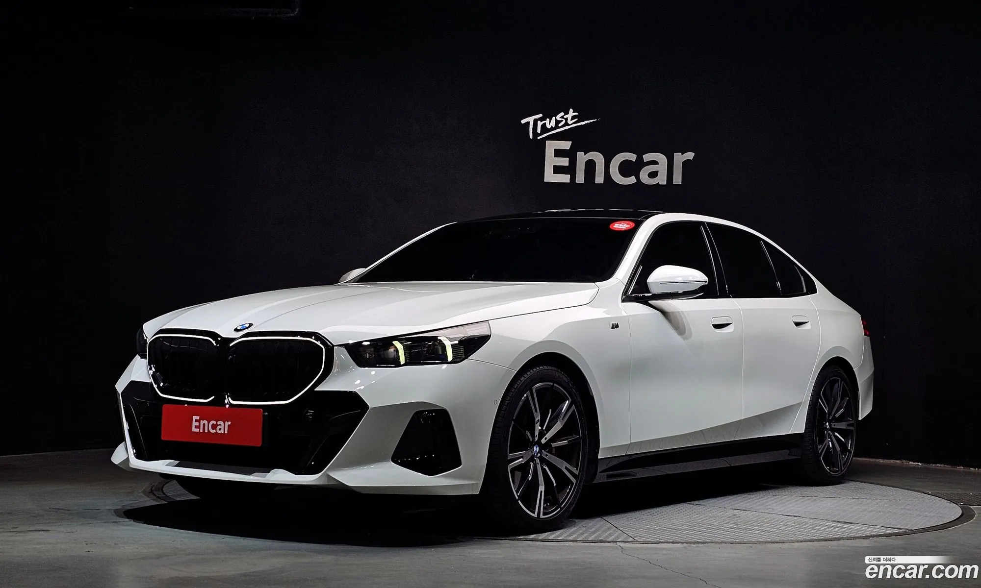 BMW 5 Series 2024 — 29