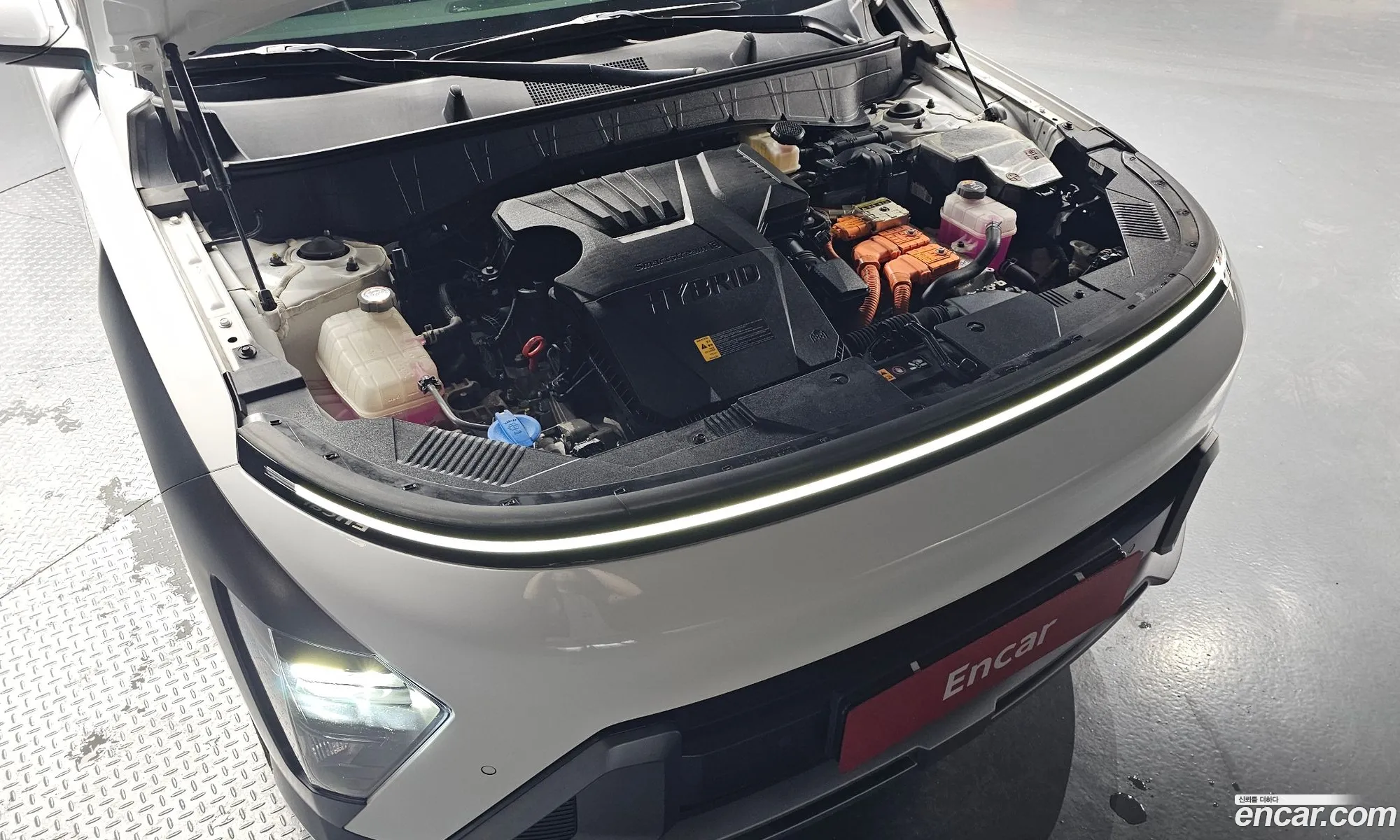 Hyundai Kona Hybrid 2023 — 3