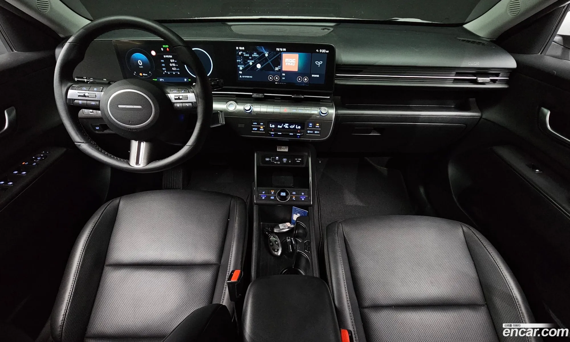 Hyundai Kona Hybrid 2023 — 8