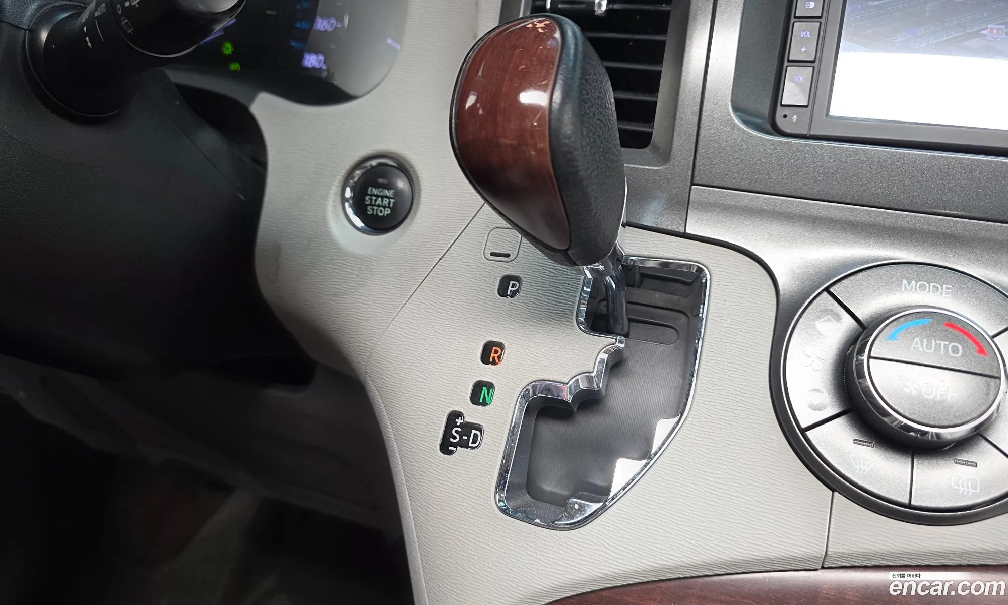 Toyota Sienna 2014 5TDDK3DC5ES084841 — 17