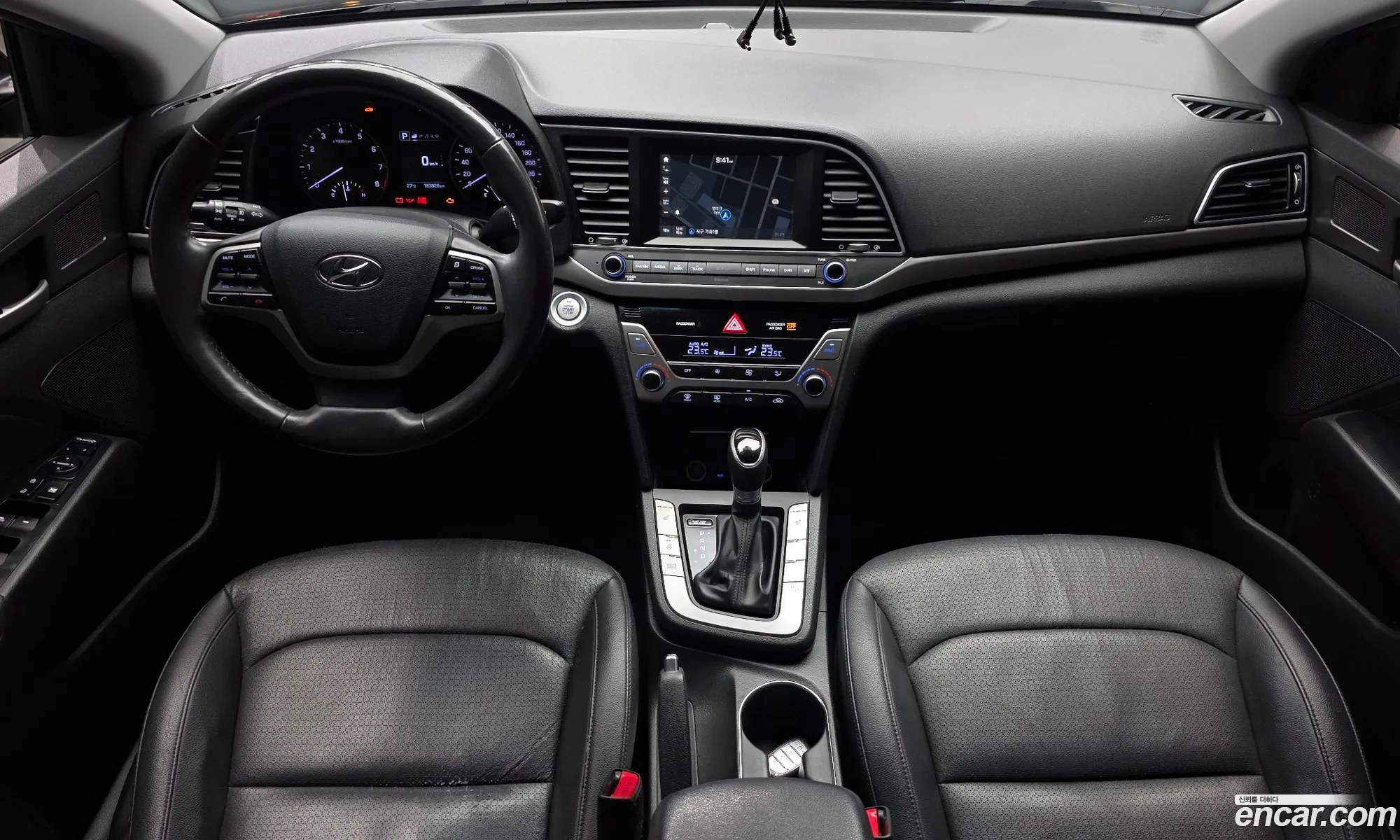 Hyundai Elantra AD 2015 — 5