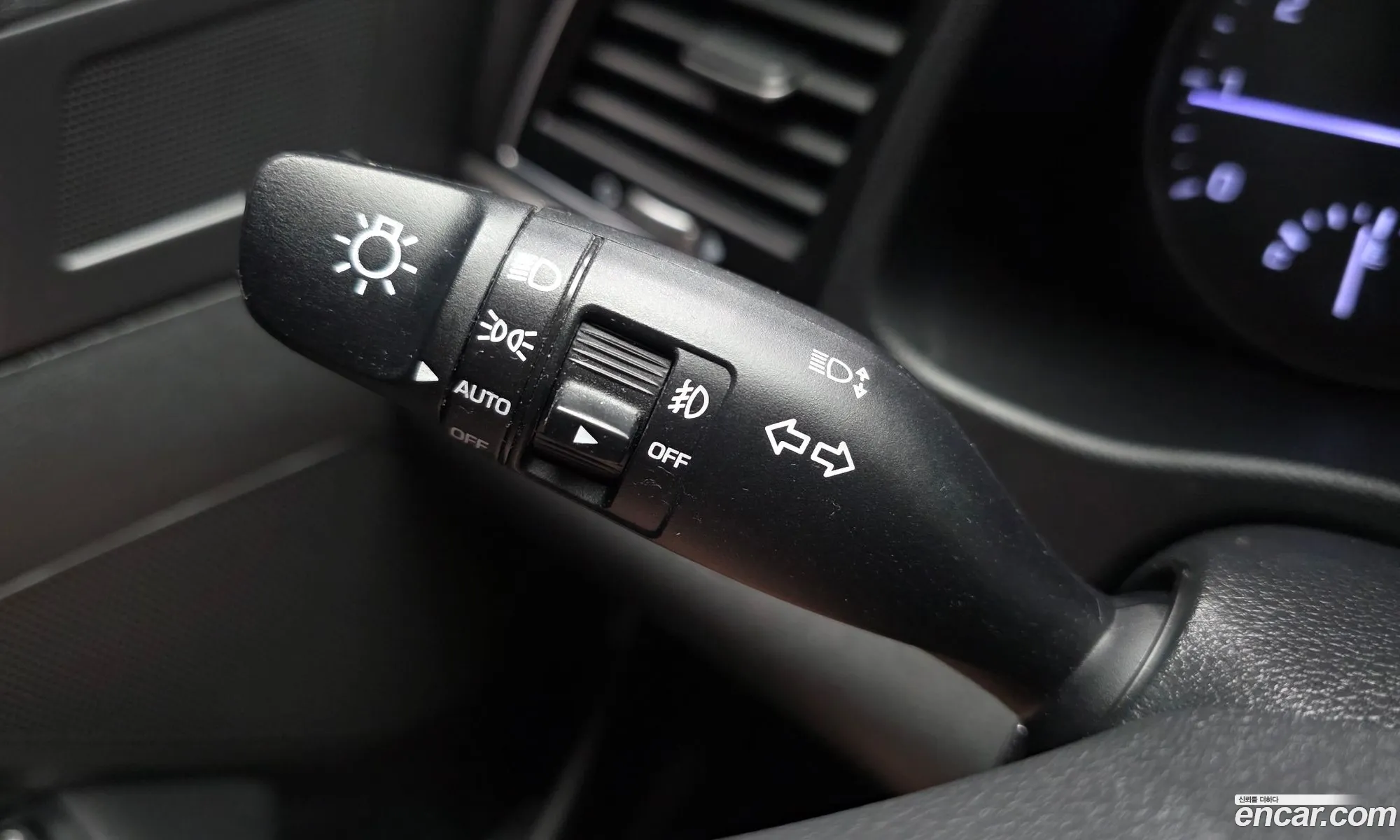 Hyundai Elantra AD 2015 — 3
