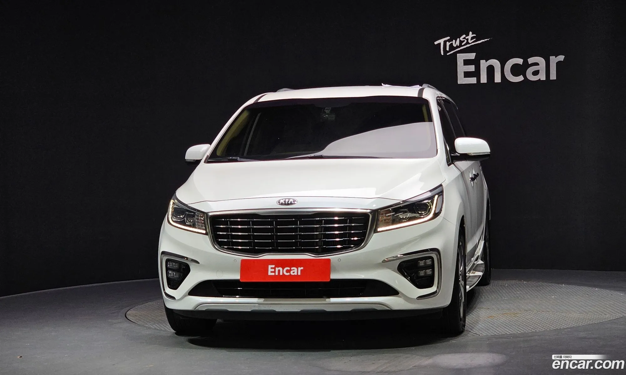 Kia Carnival 2019 — 13