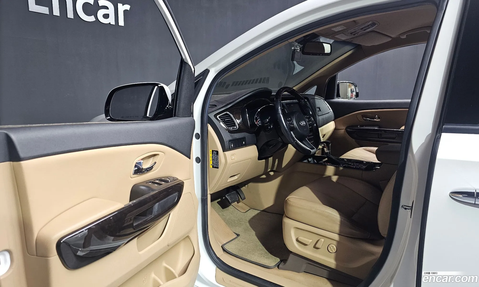 Kia Carnival 2019 — 20